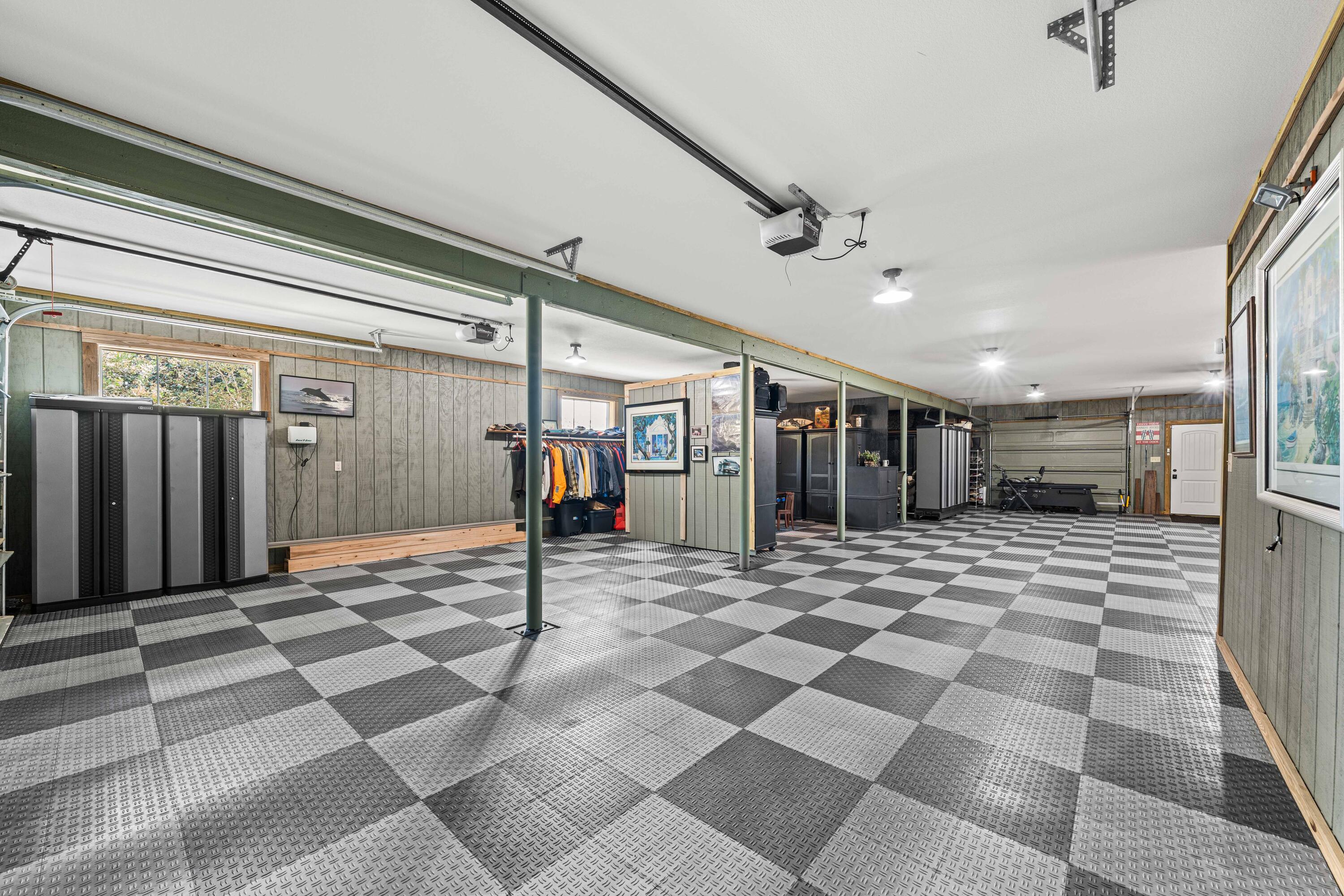 8944 Windgate Circle