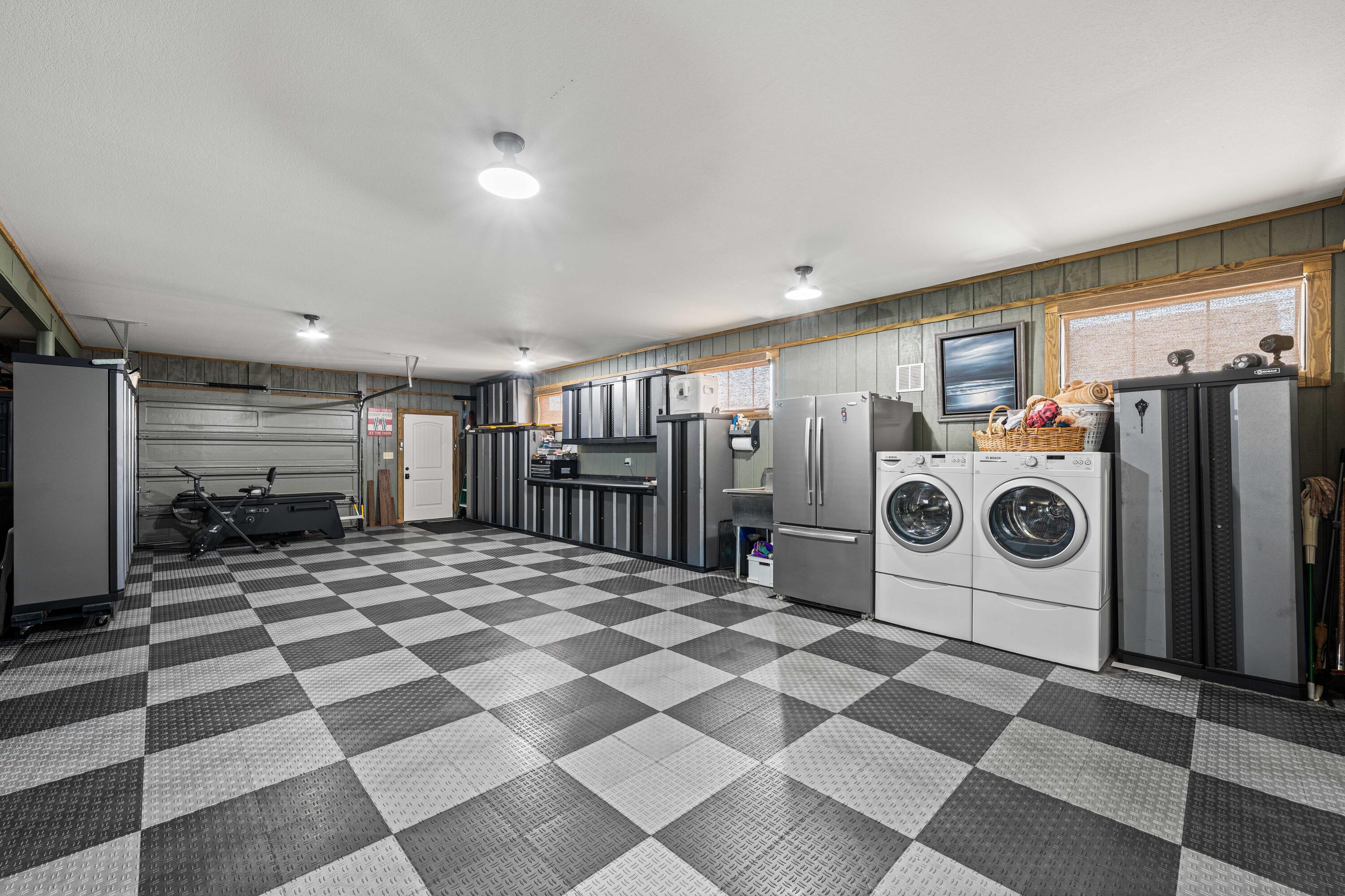 8944 Windgate Circle