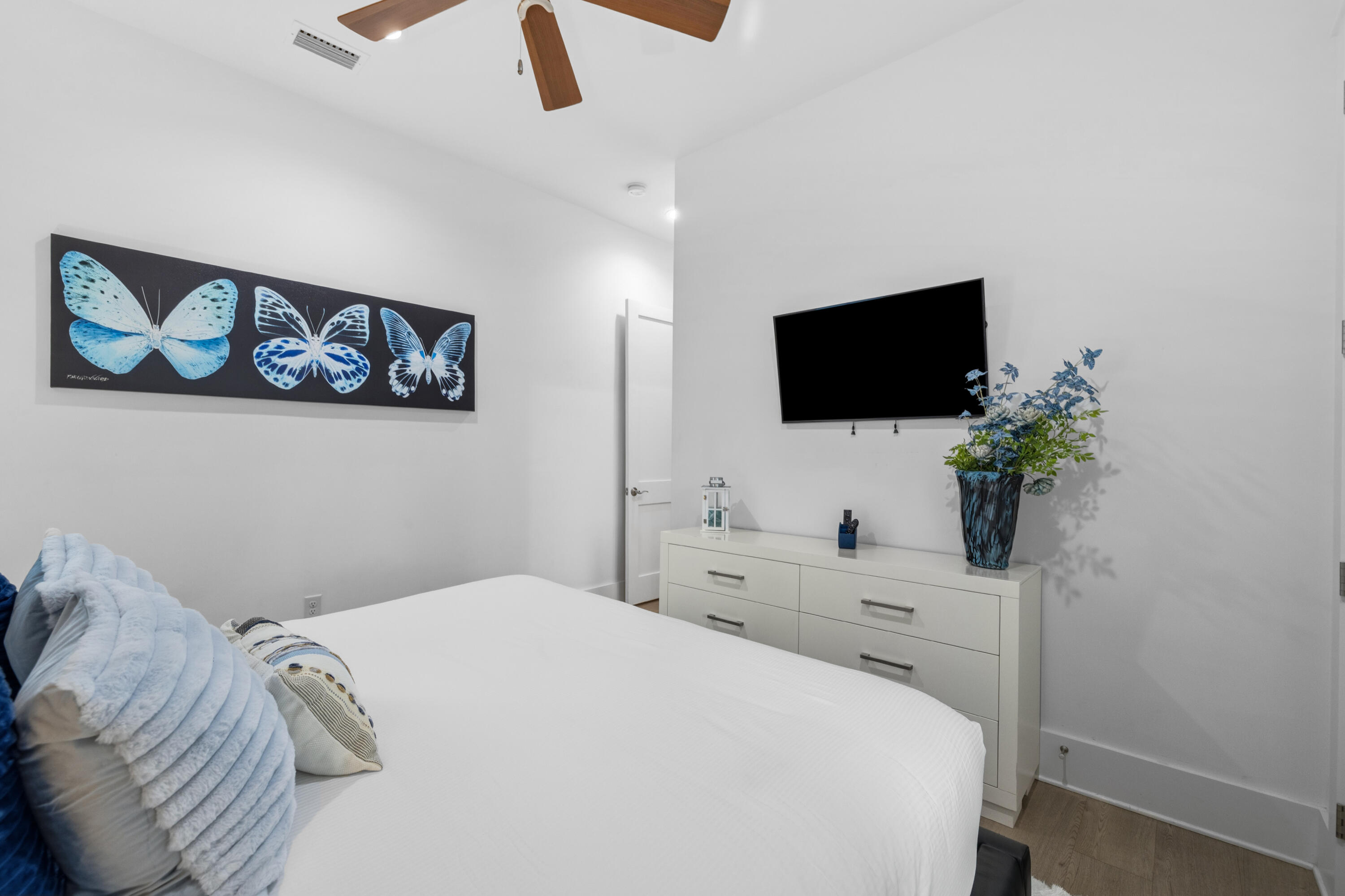 62 Cote D Azur Drive