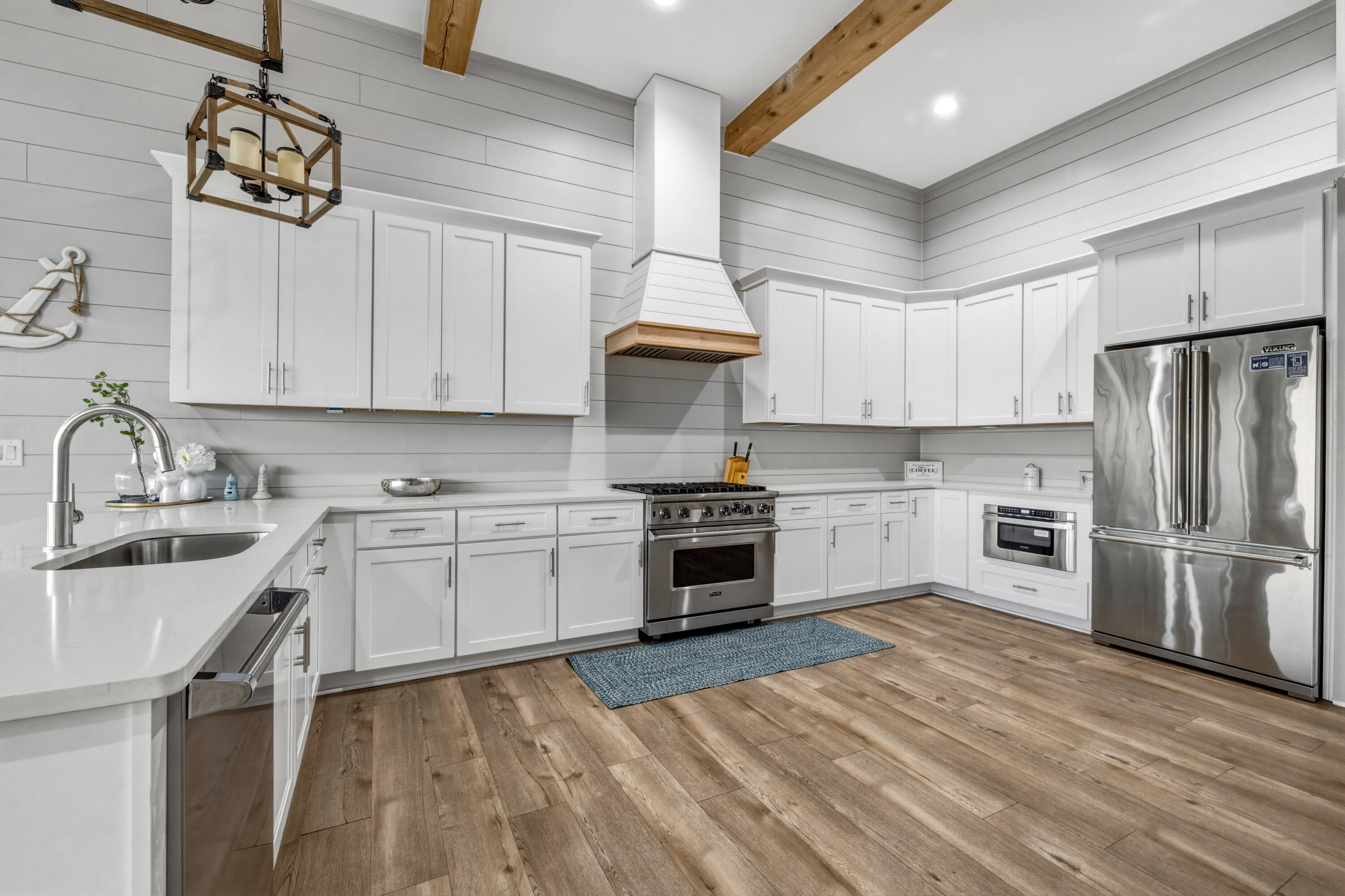 62 Cote D Azur Drive