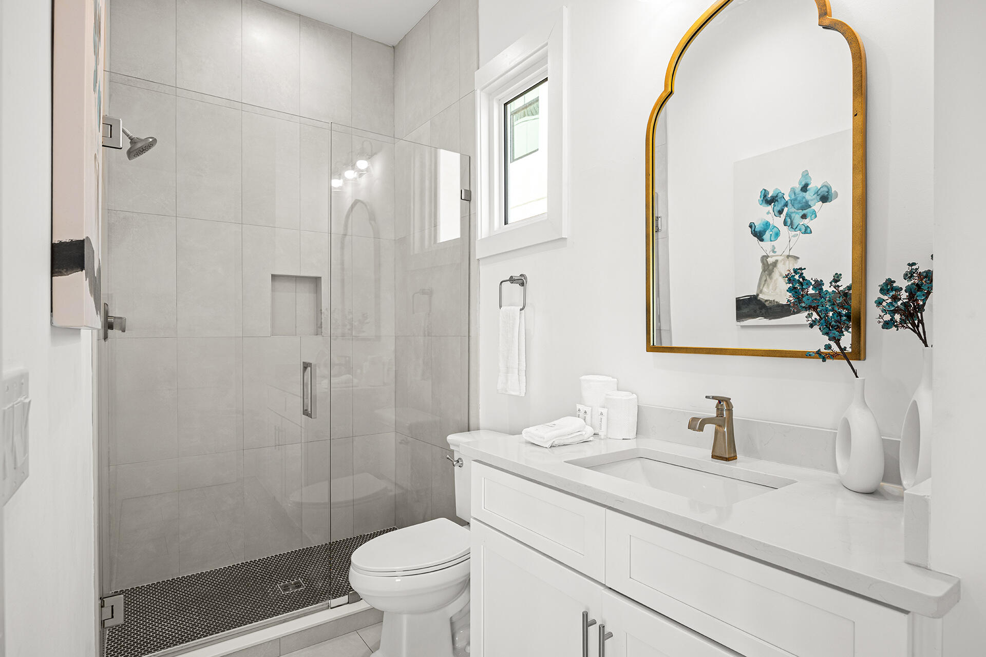 62 Cote D Azur Drive