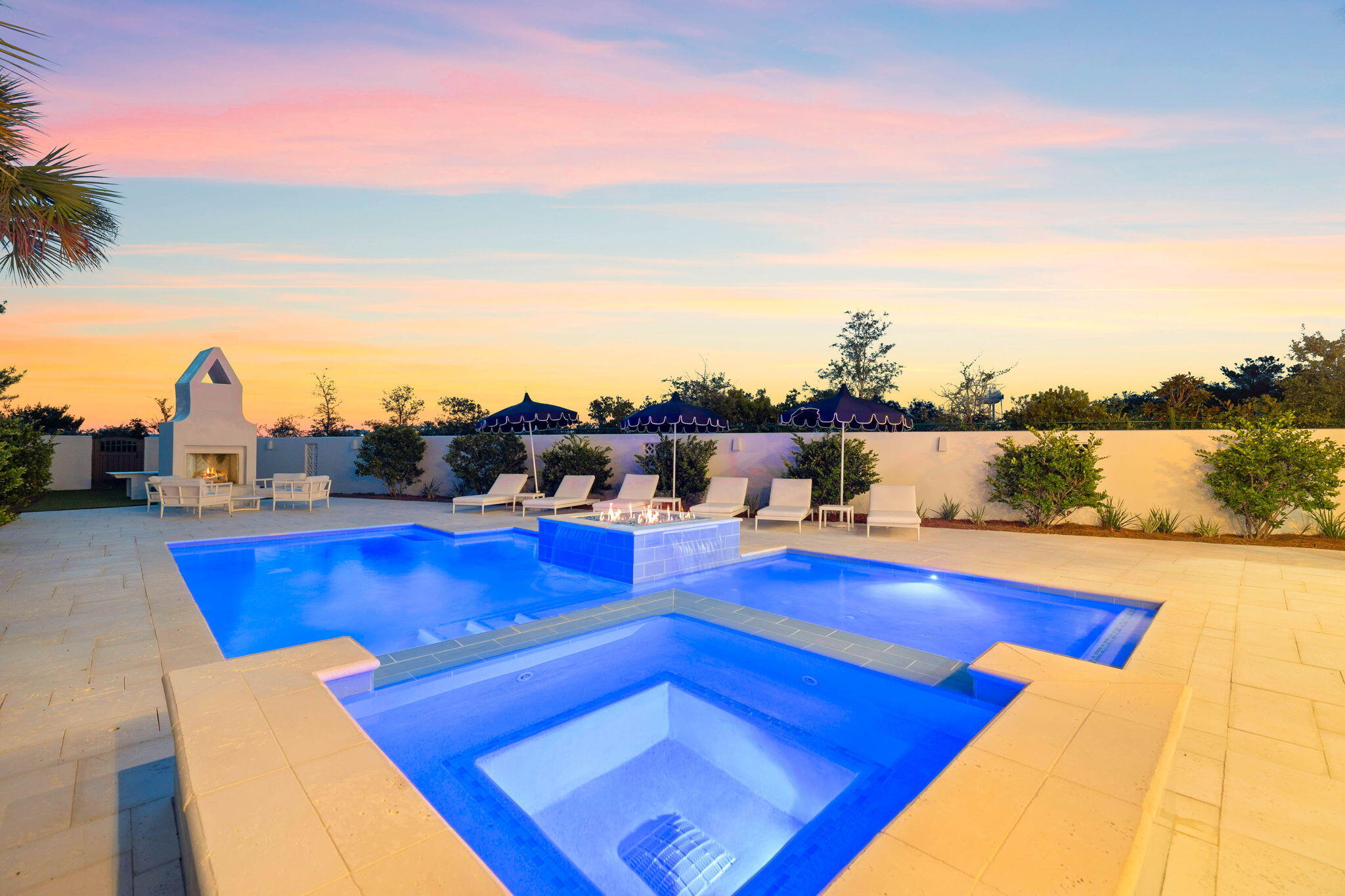 48 Paradise By The Sea Boulevard