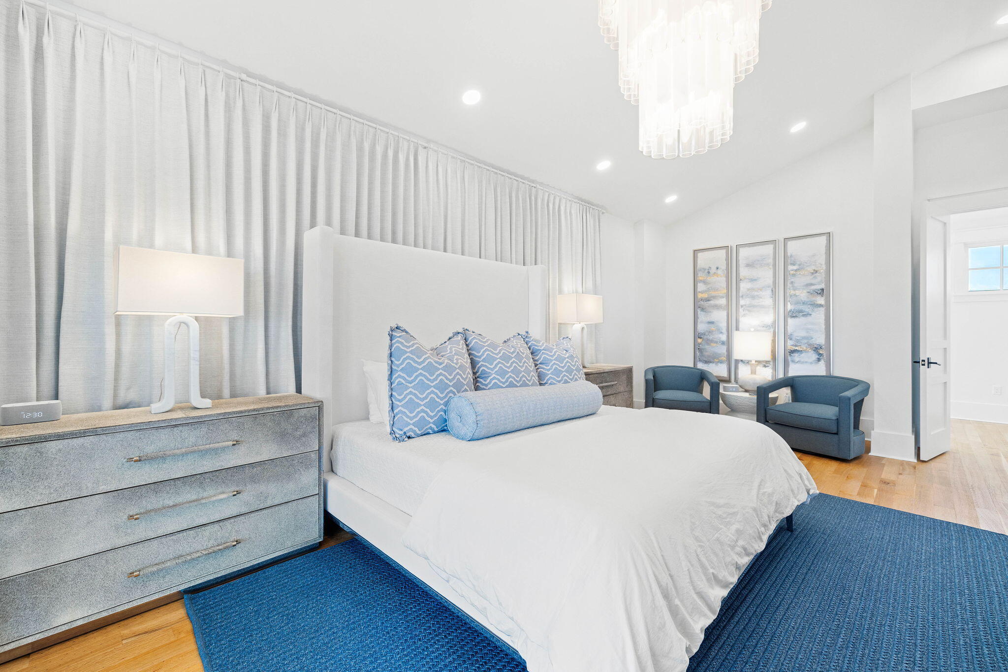 48 Paradise By The Sea Boulevard