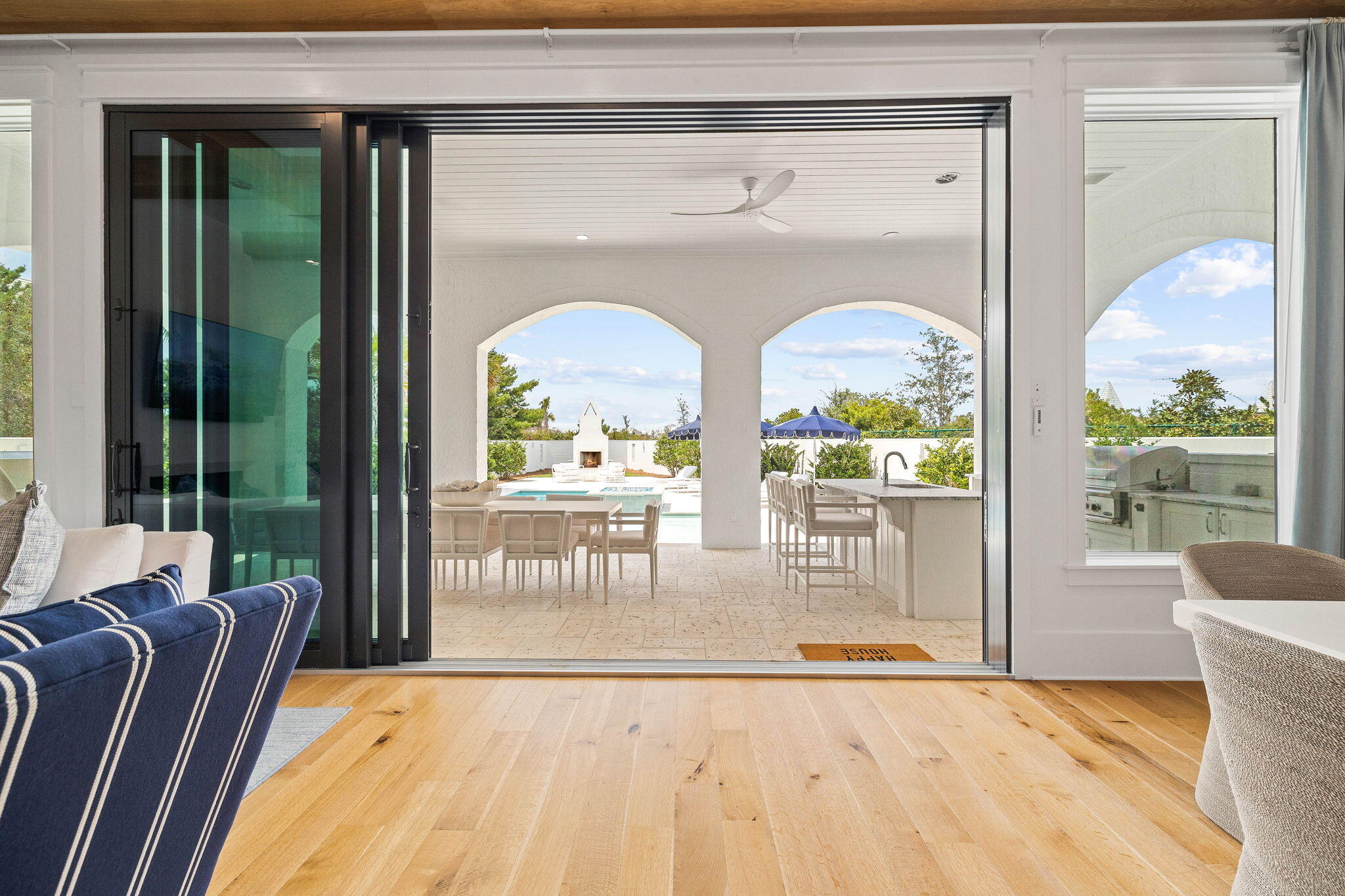 48 Paradise By The Sea Boulevard