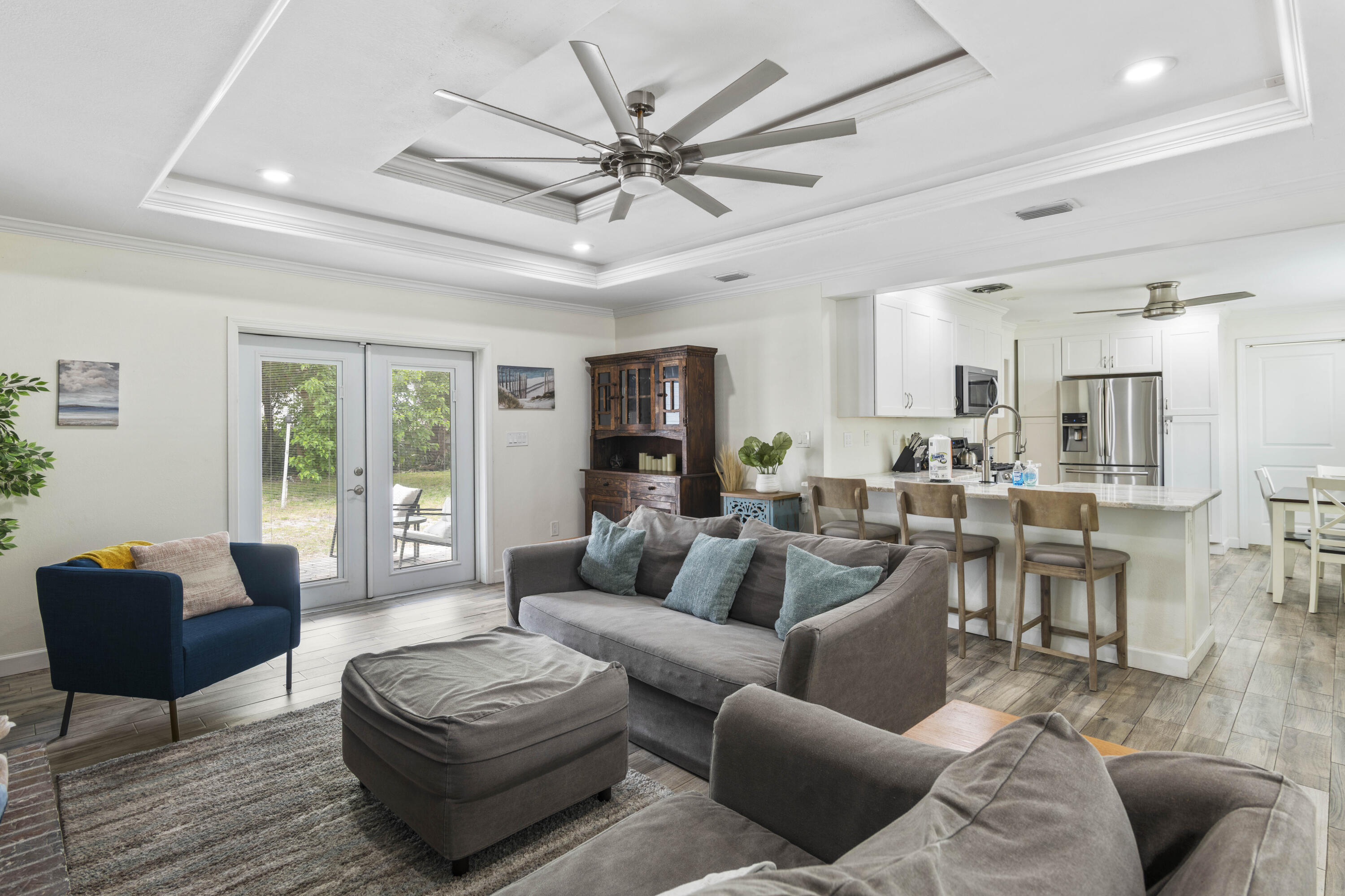 204 SW Coral Drive