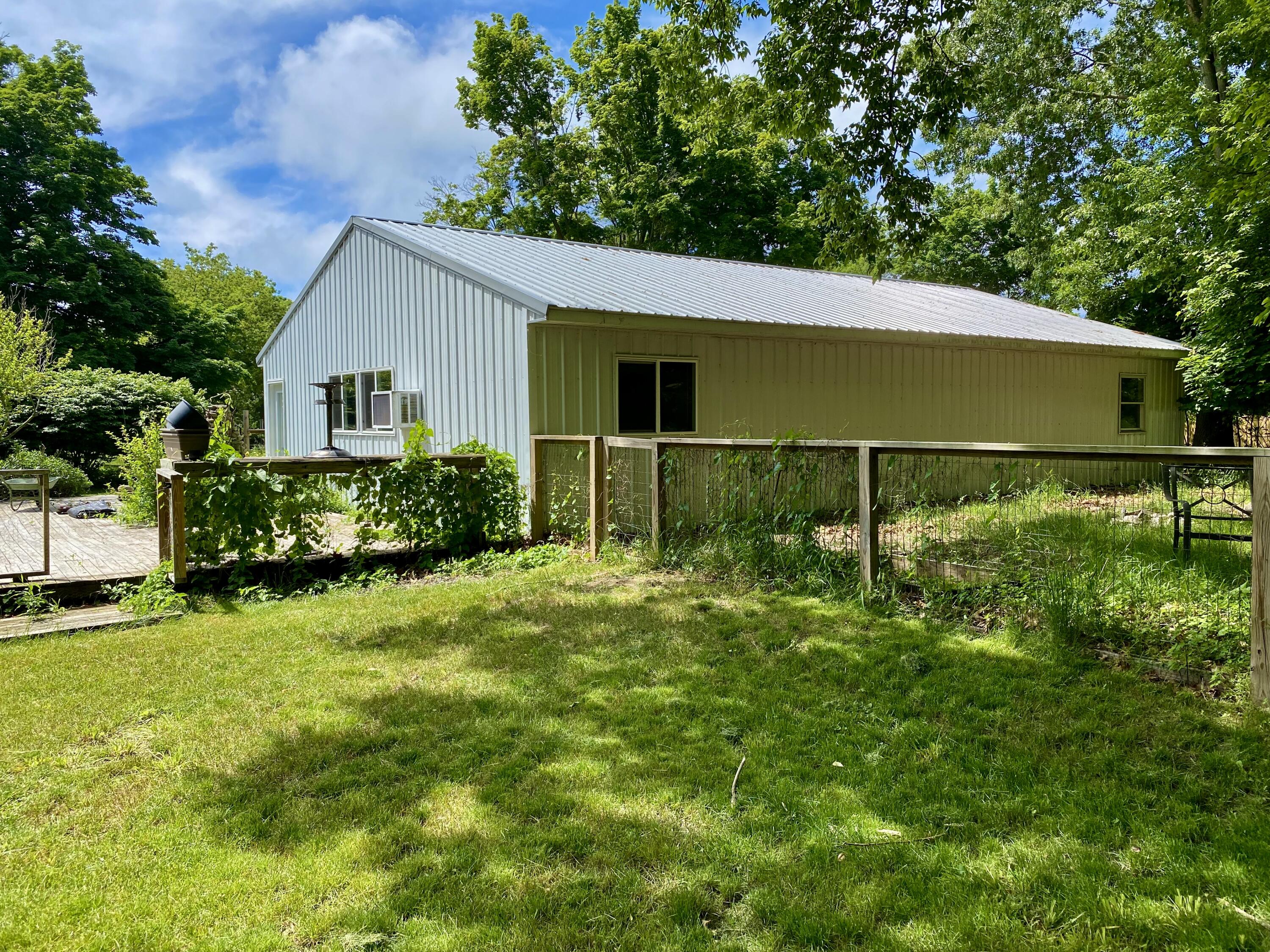 78 W Wiley Road