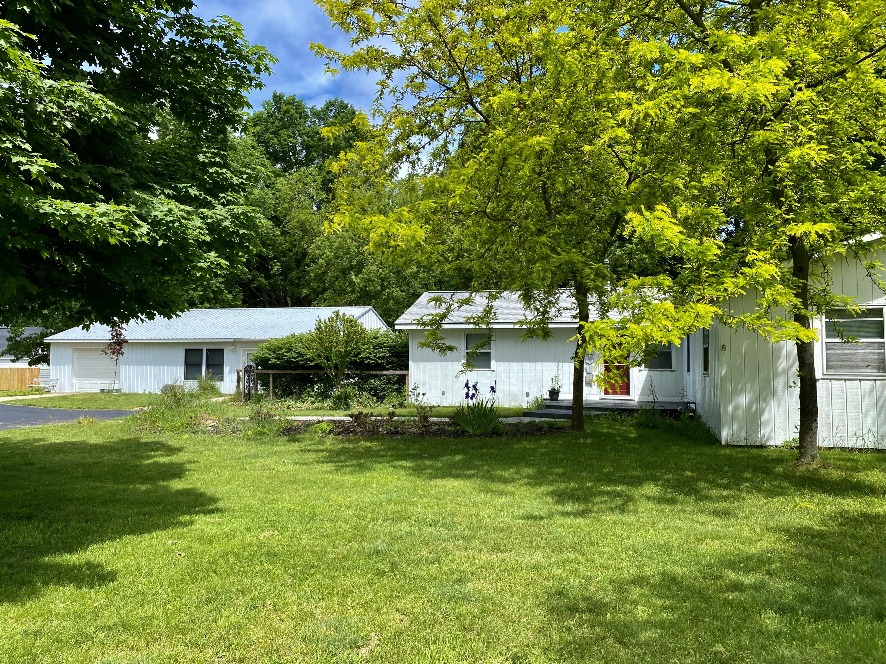 78 W Wiley Road