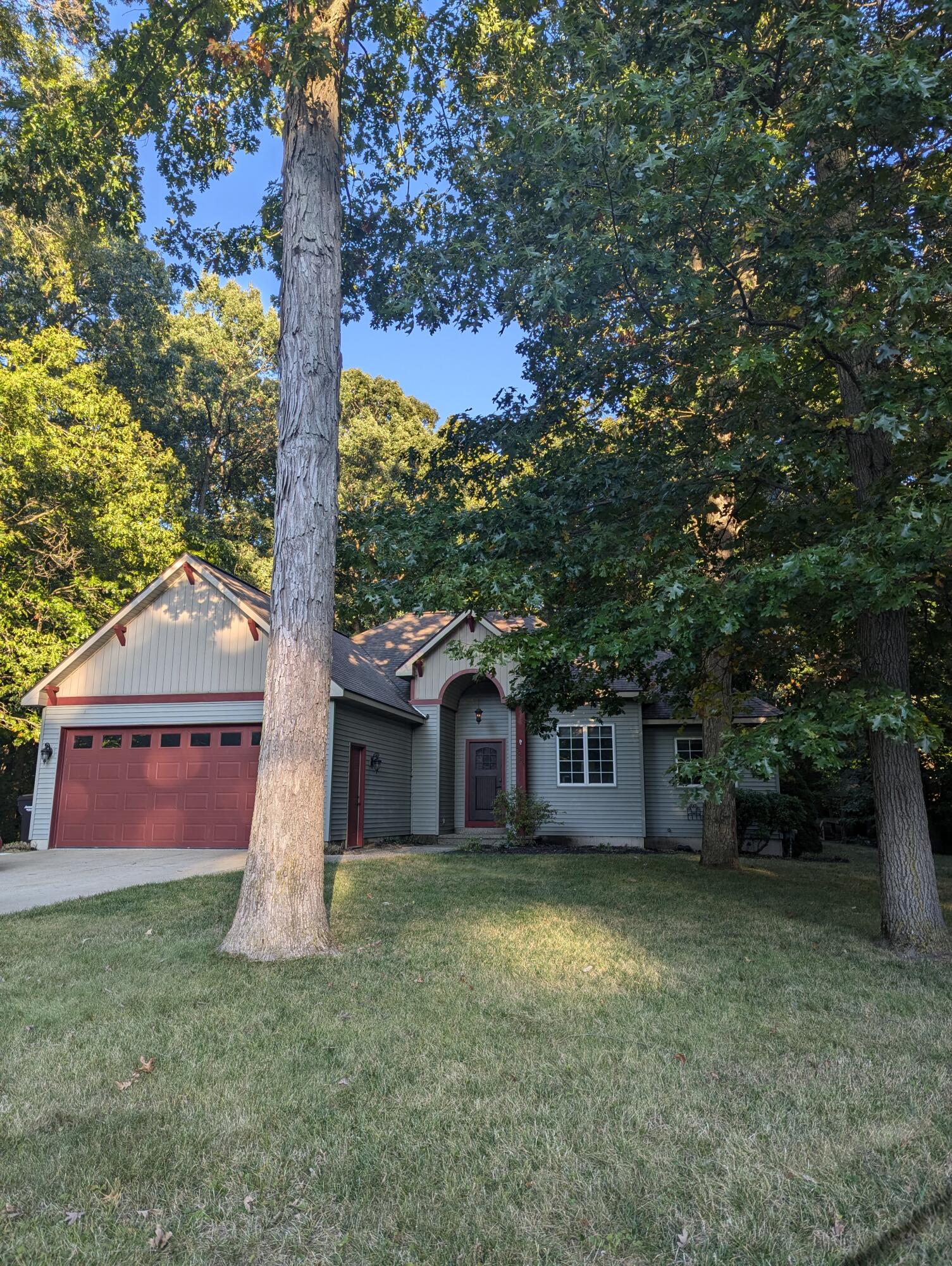 3181 Lighthouse Way