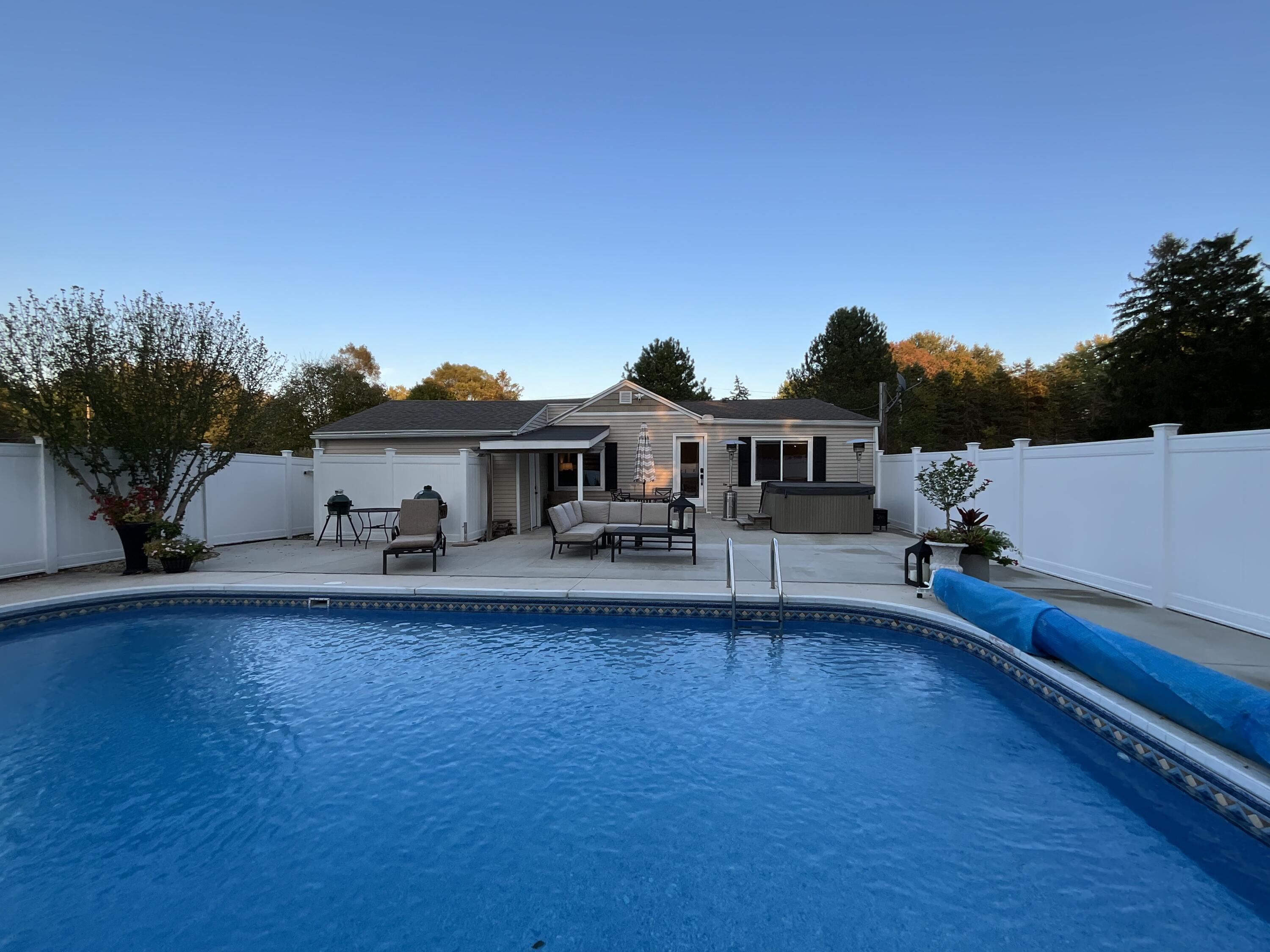 2376 S 58th Street