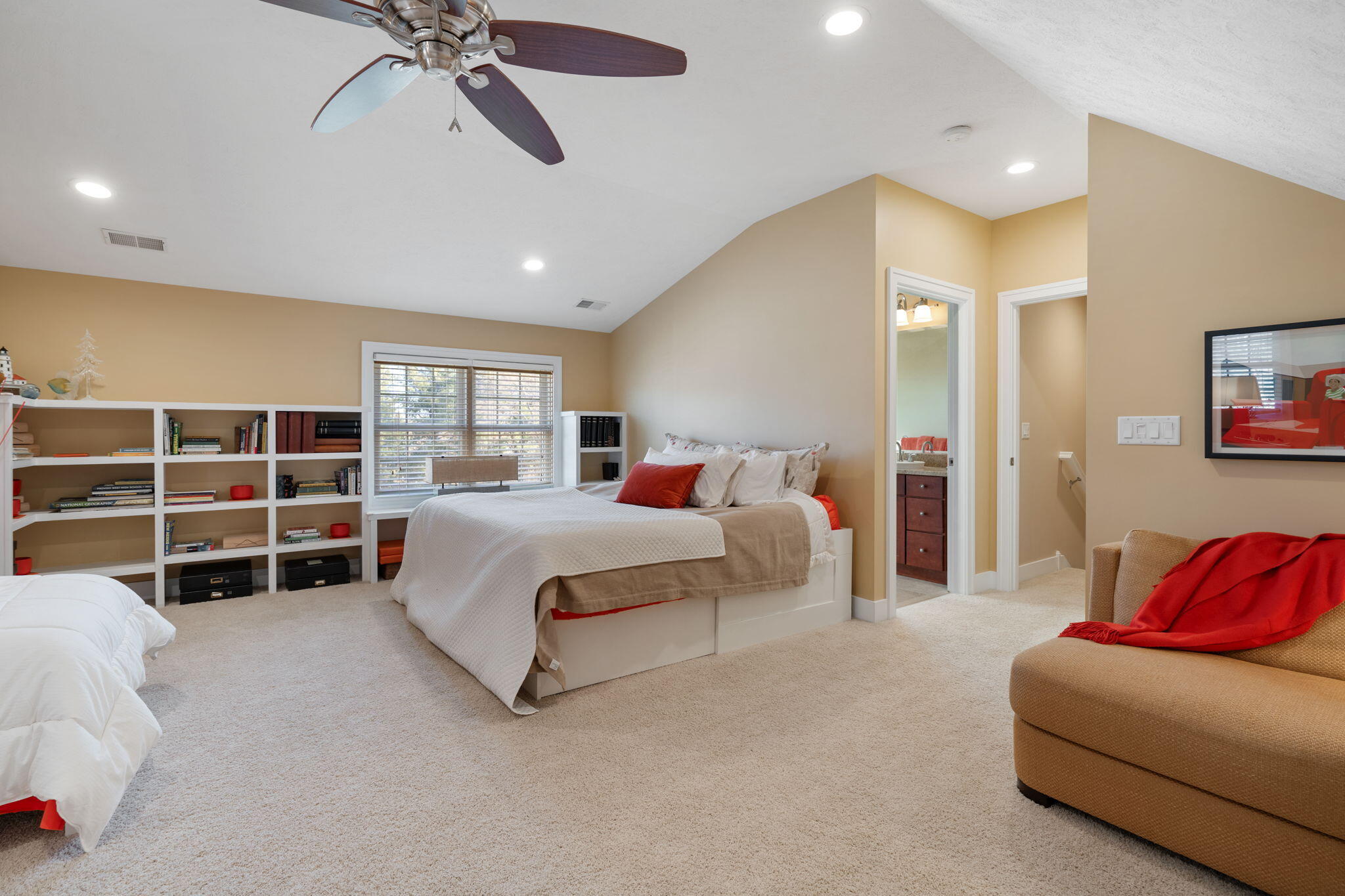 343 Parkside Lane