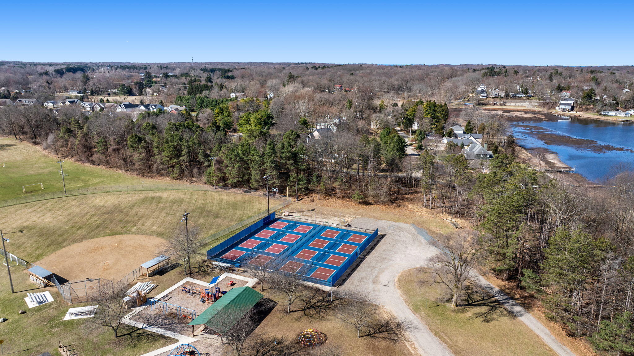 343 Parkside Lane