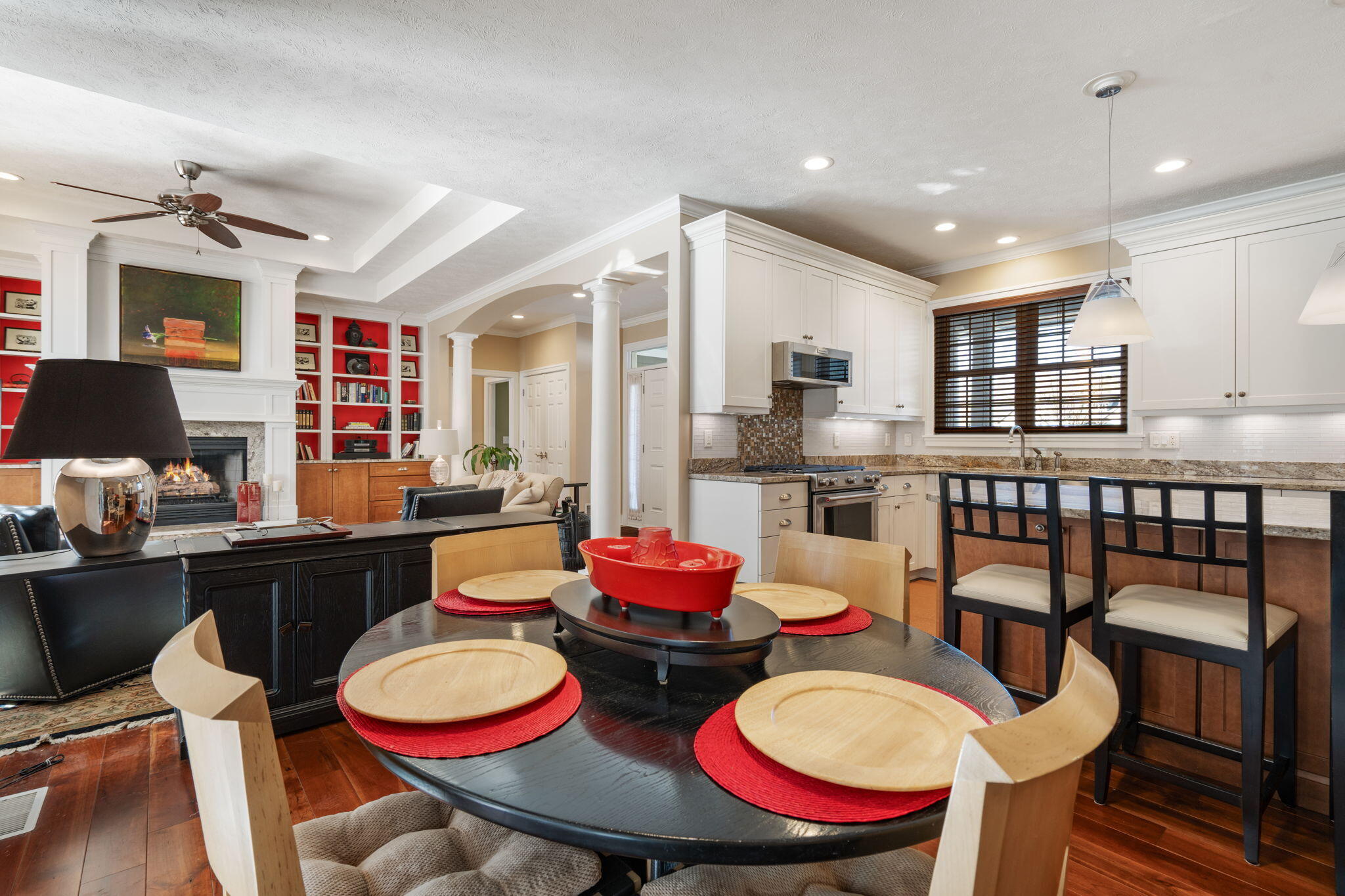 343 Parkside Lane