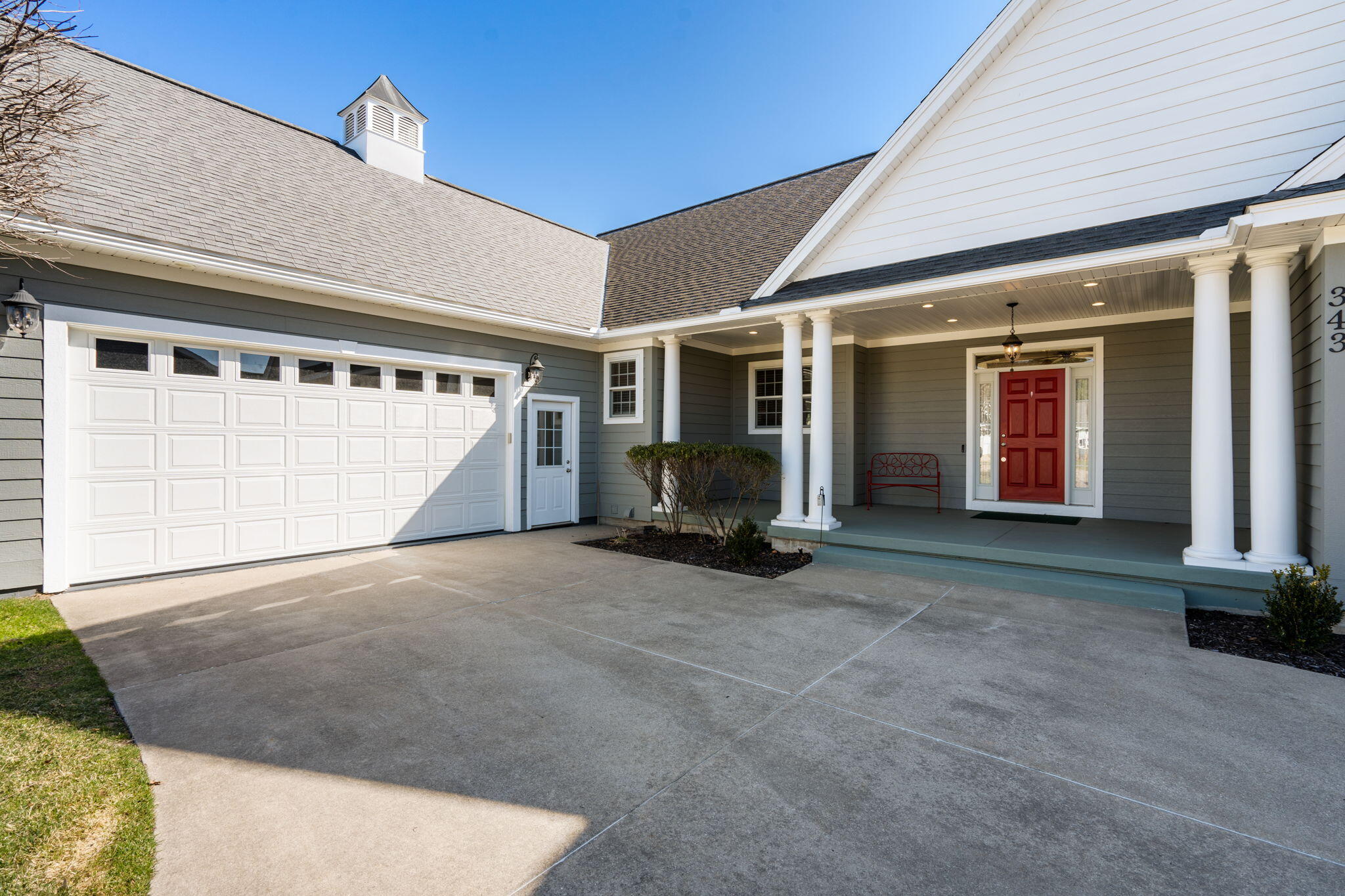343 Parkside Lane