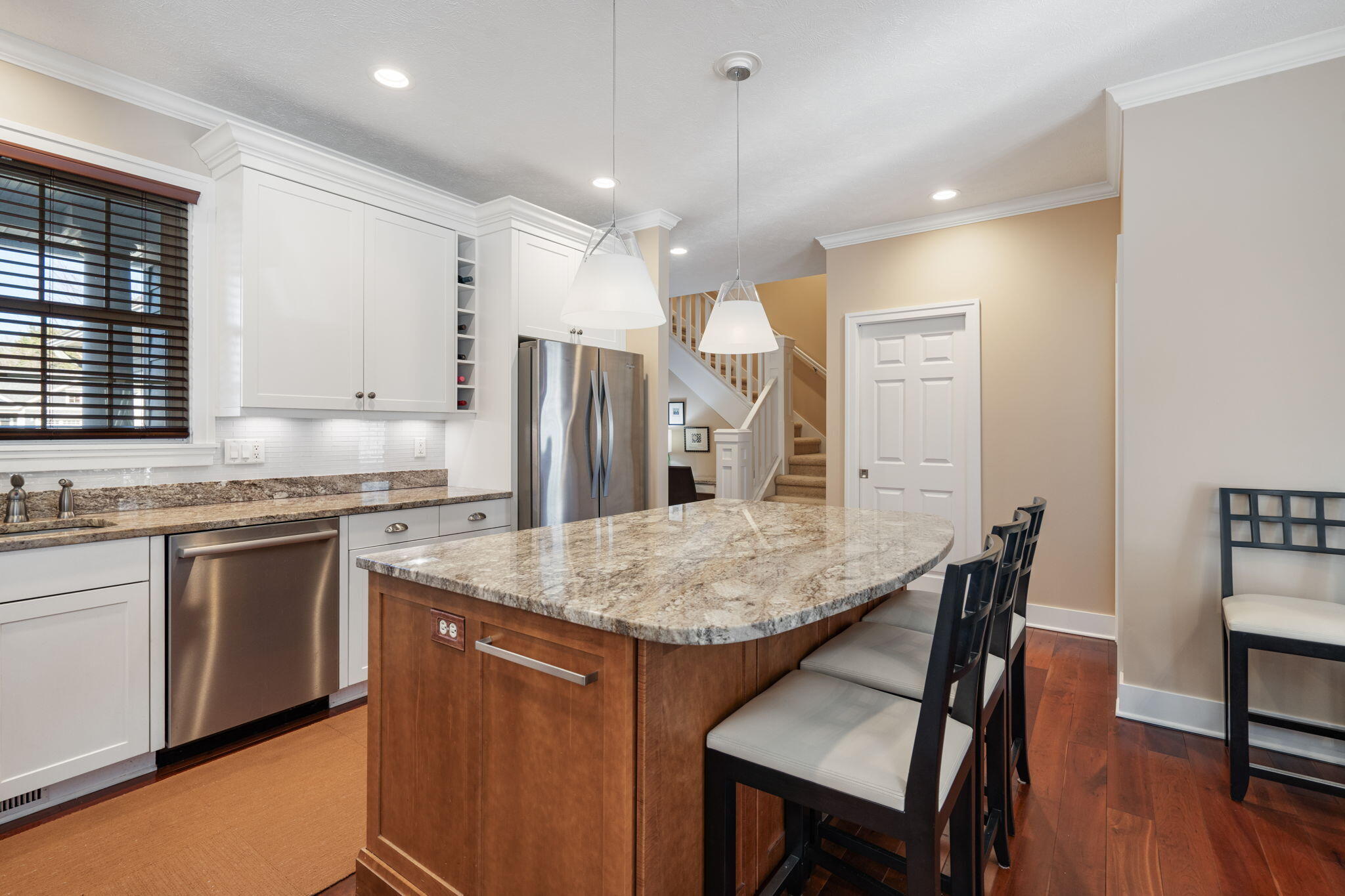 343 Parkside Lane