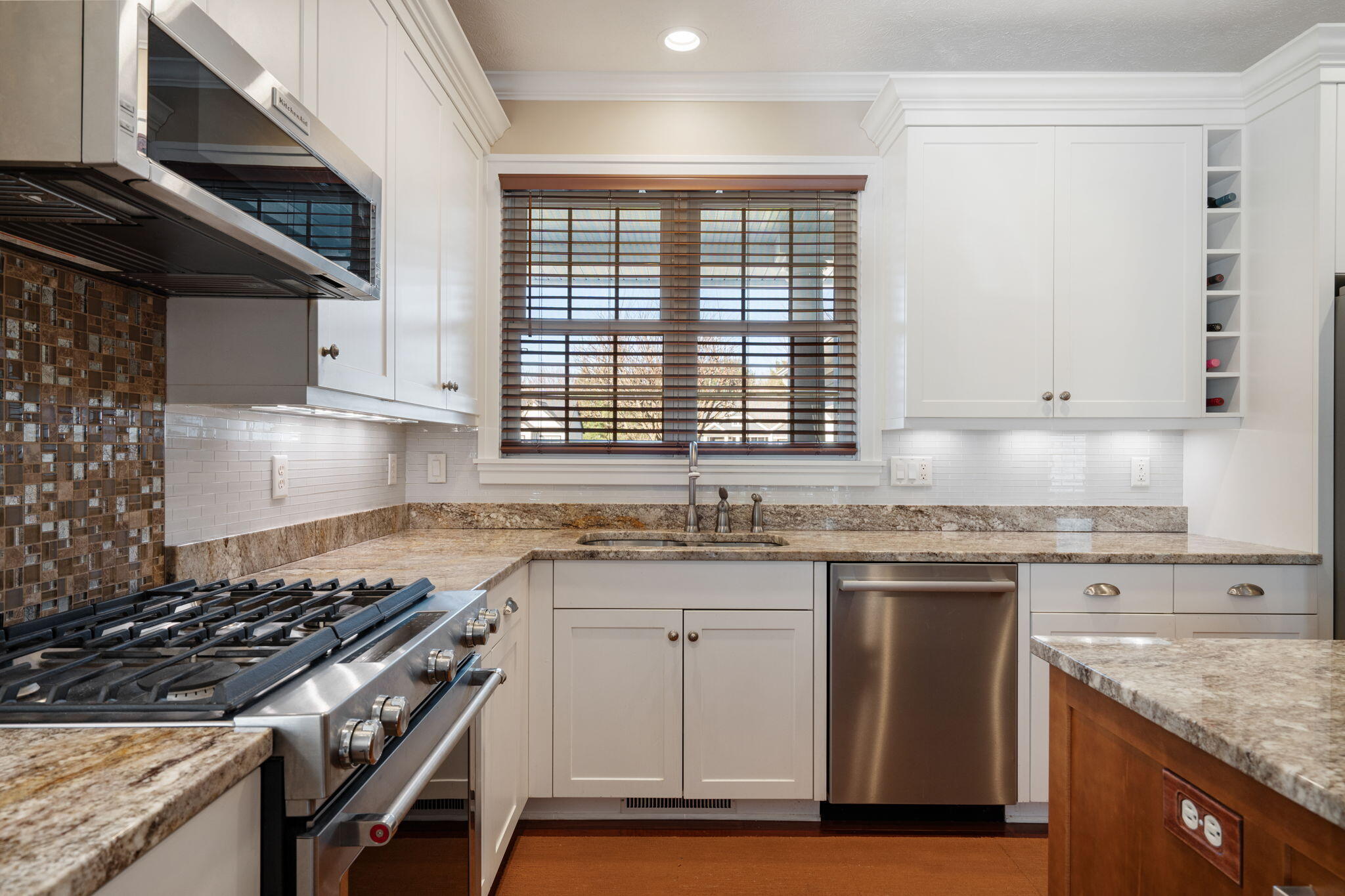 343 Parkside Lane