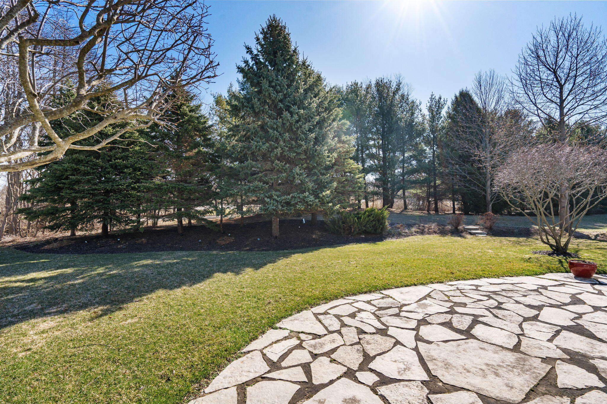 343 Parkside Lane