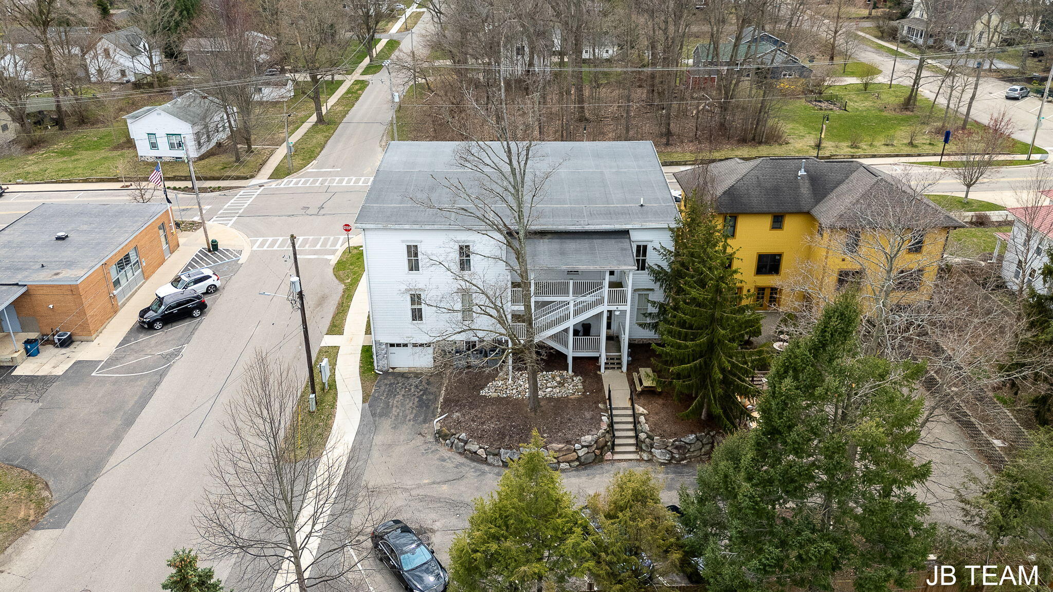 86 W Center Street