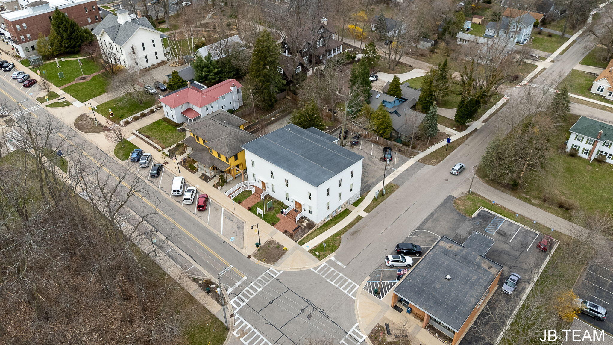 86 W Center Street