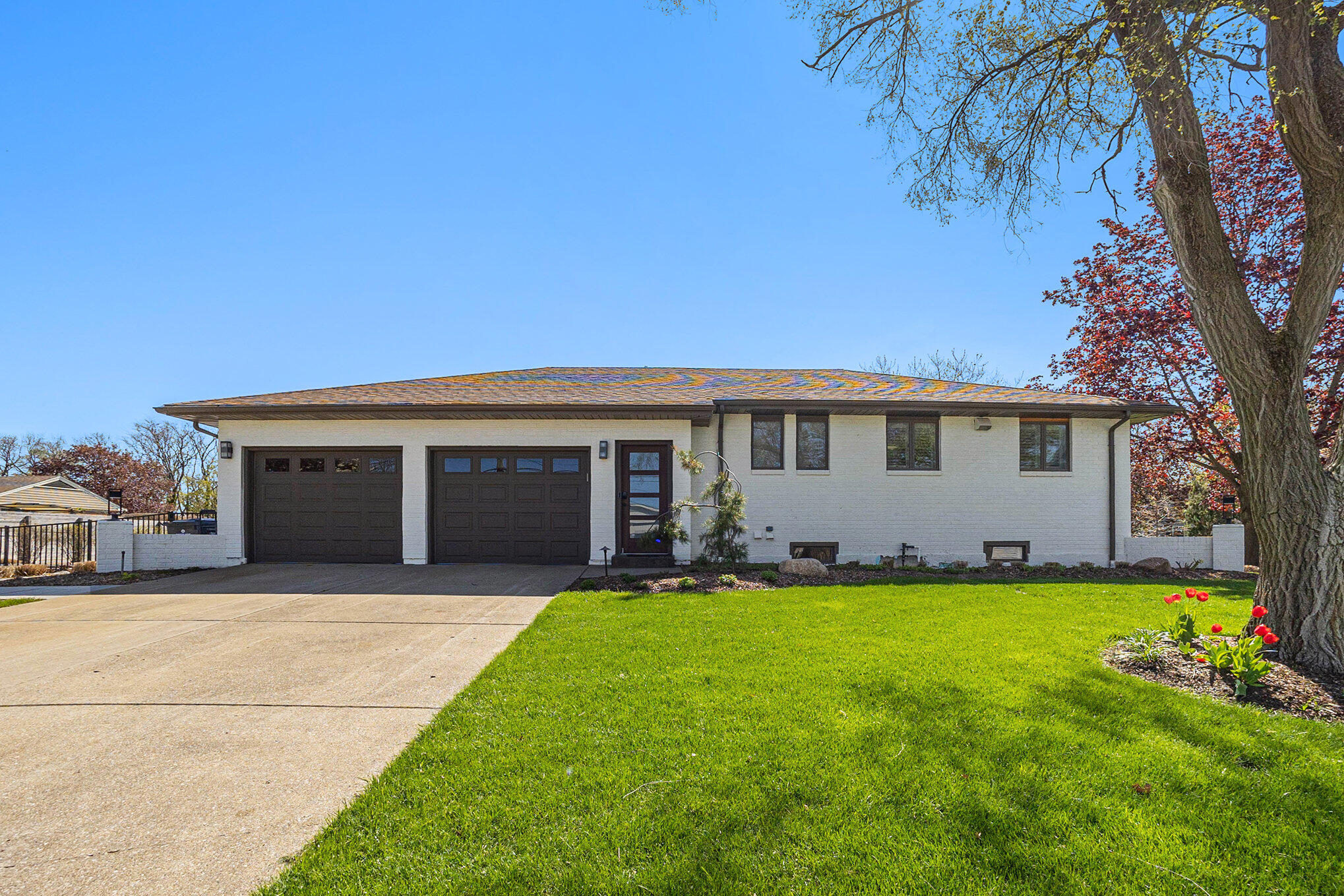 55 Gabriel Drive