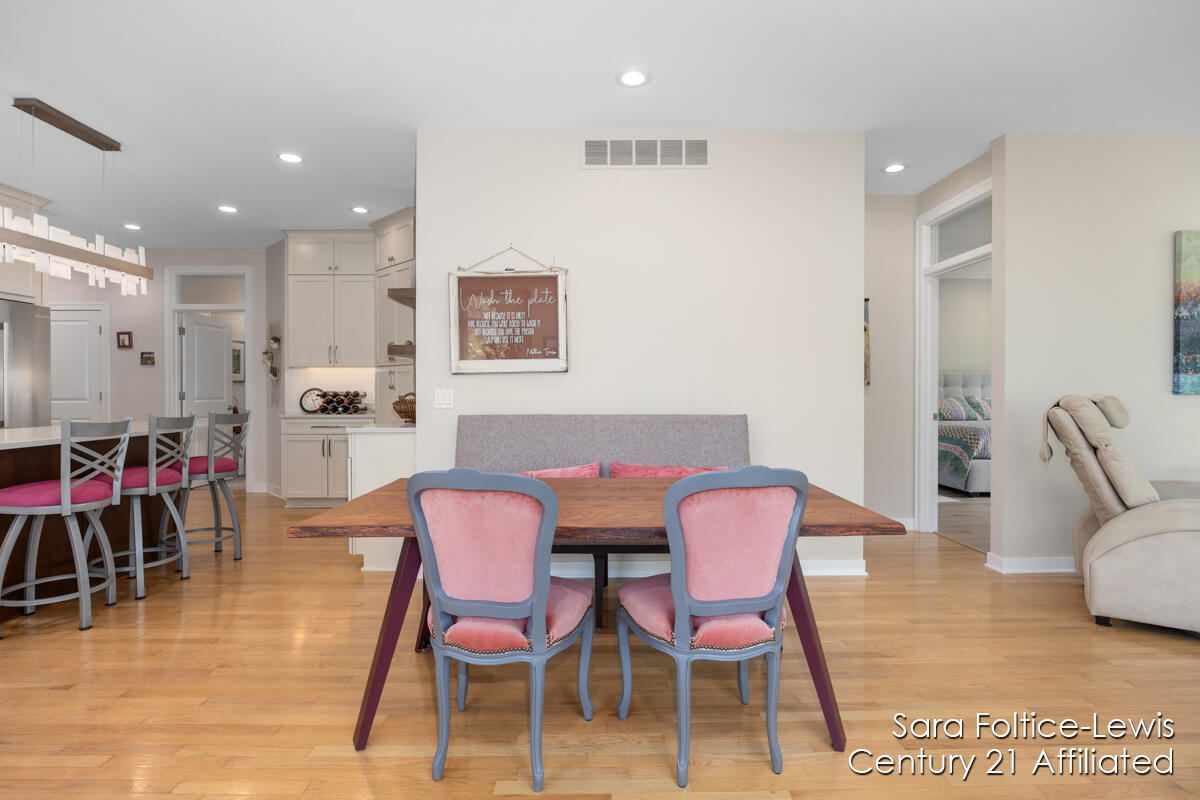 3338 Clearbrook Green