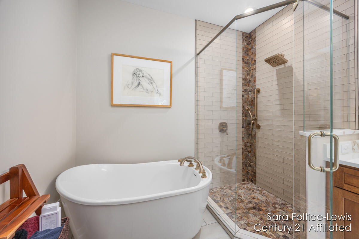 3338 Clearbrook Green