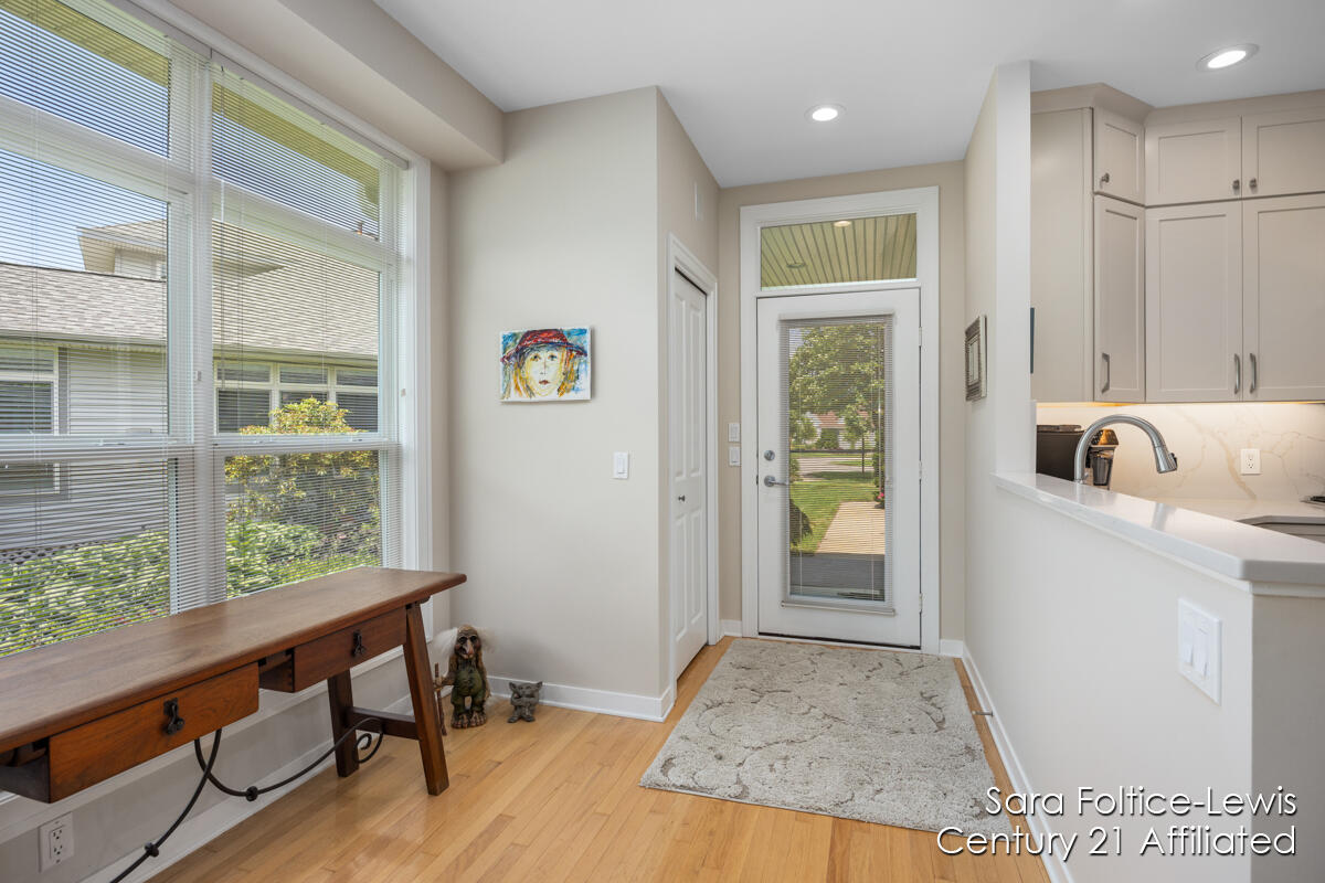 3338 Clearbrook Green
