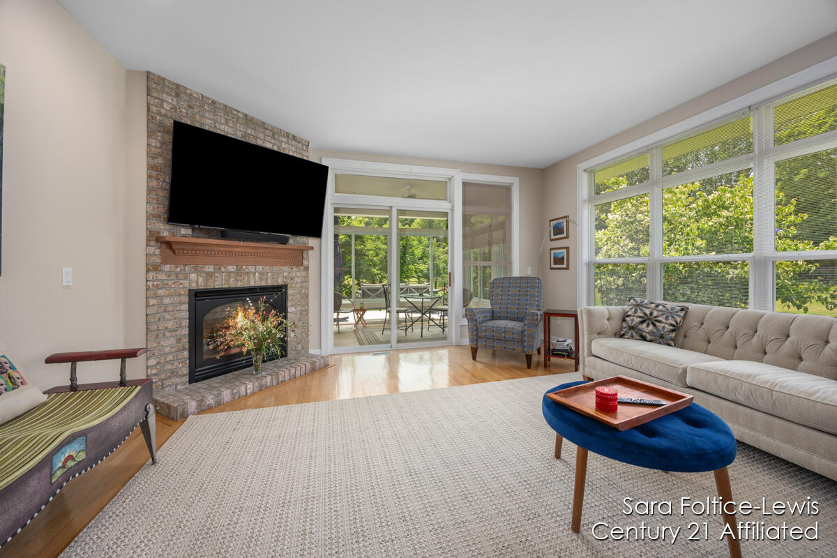 3338 Clearbrook Green