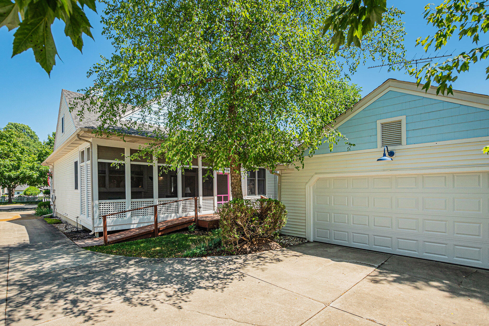 424 Summer Grove Drive