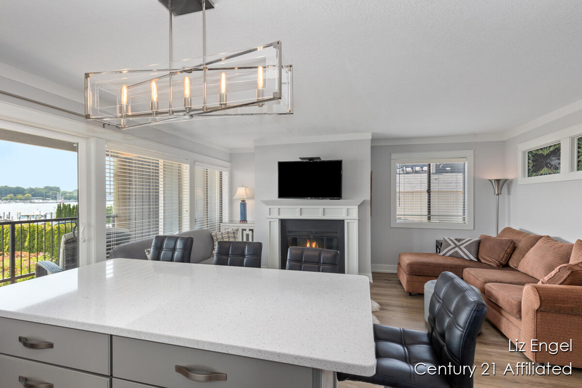 64 Griffith Street 1