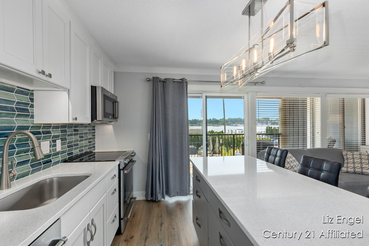 64 Griffith Street 1