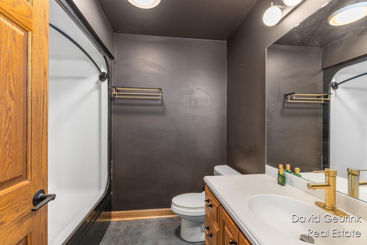2425 58th Street