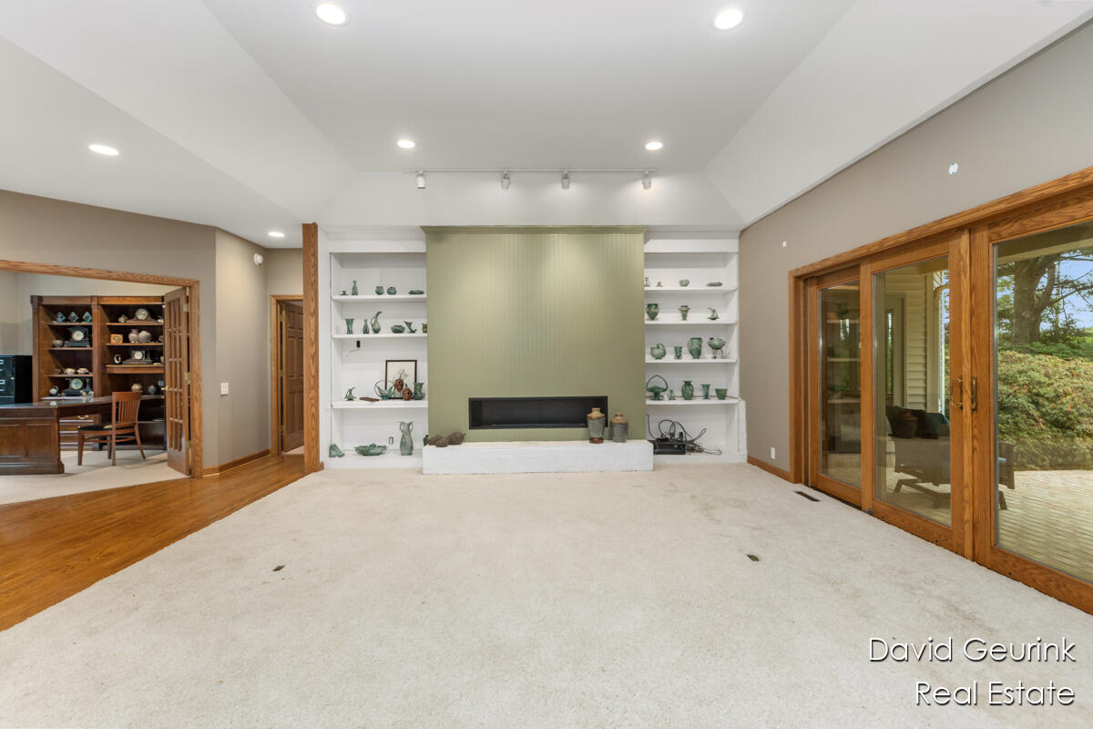 2425 58th Street