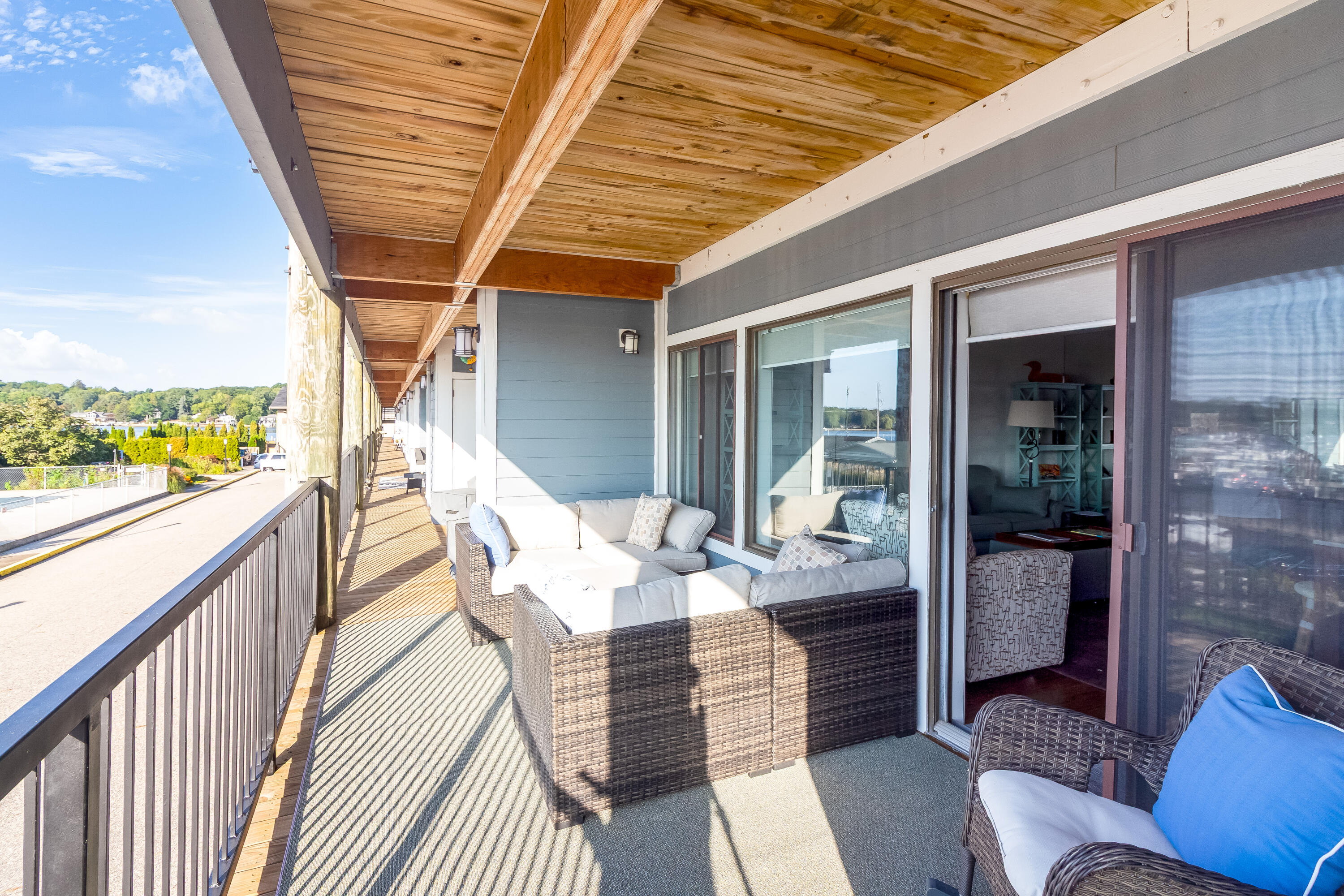 64 Griffith Street Street 17