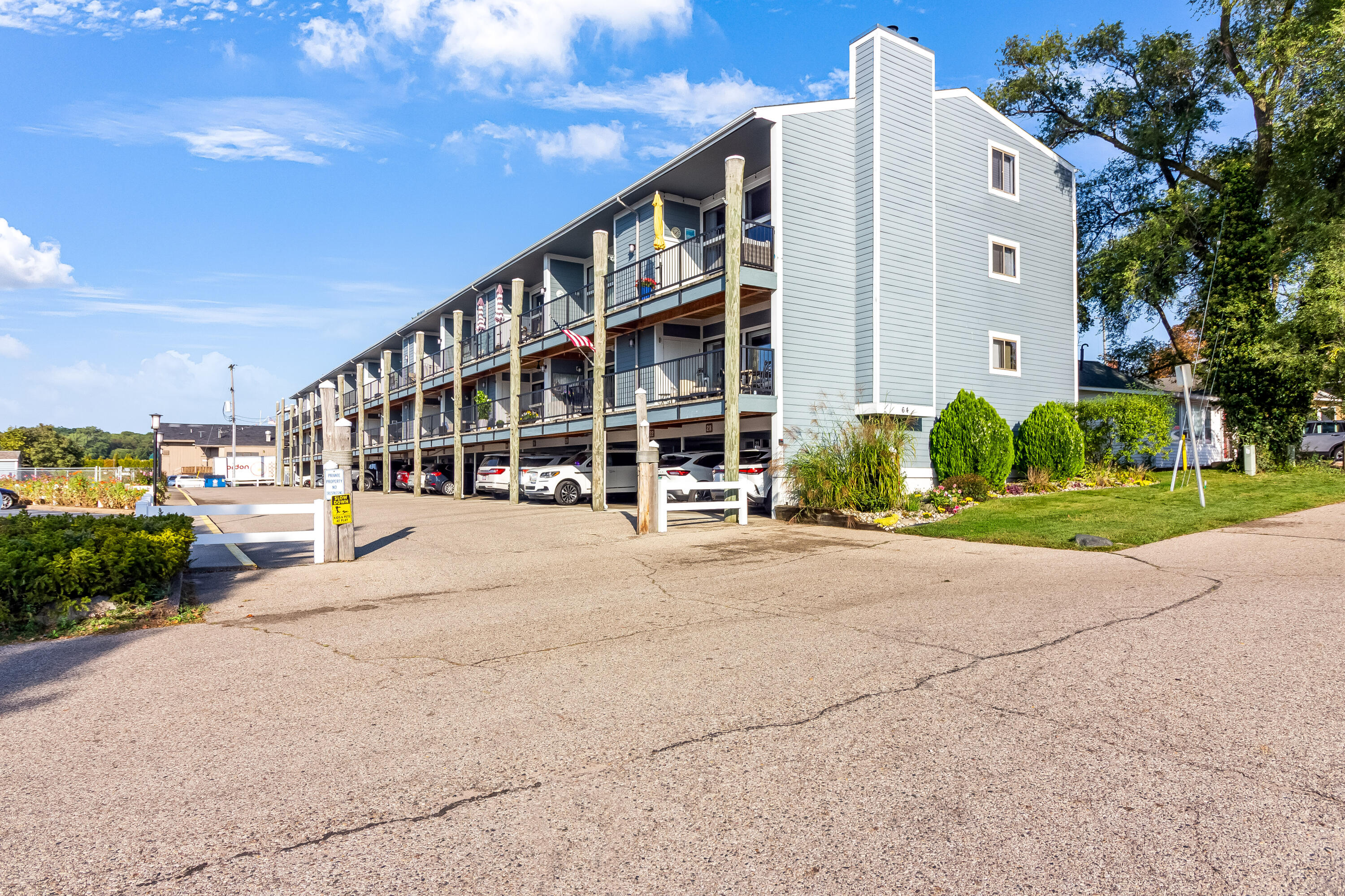 64 Griffith Street Street 17