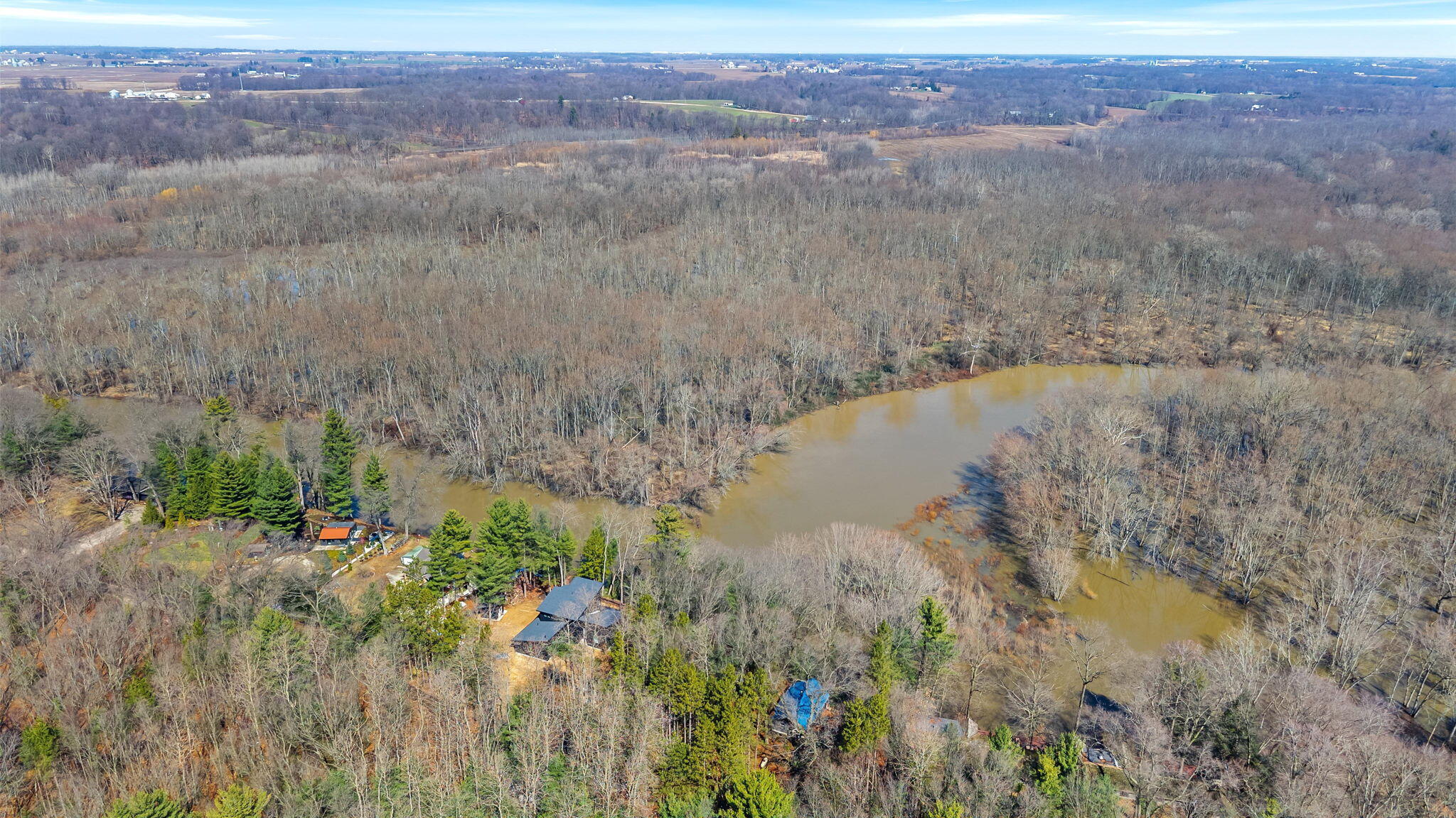 3101 River Bend Trail