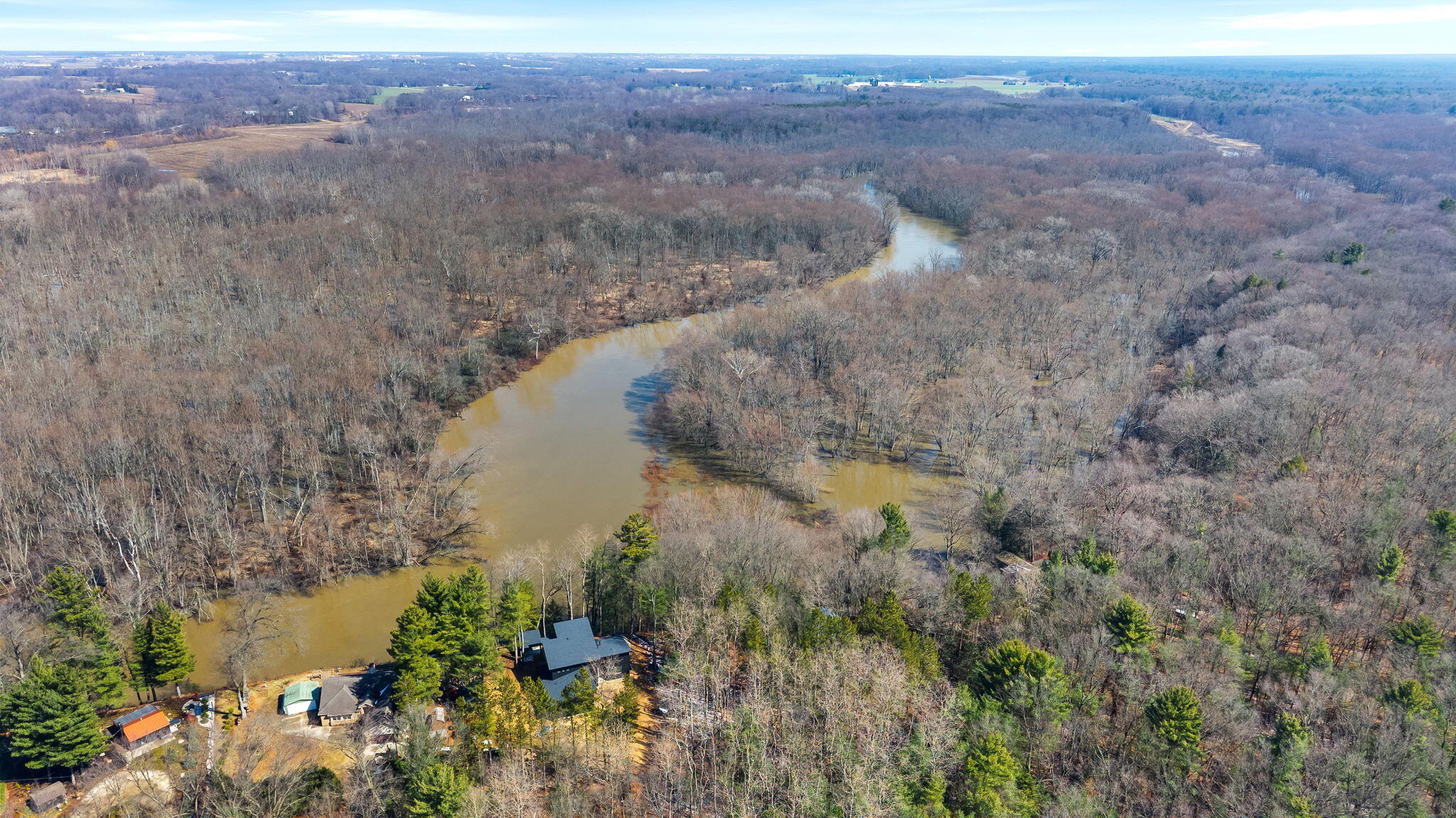 3101 River Bend Trail