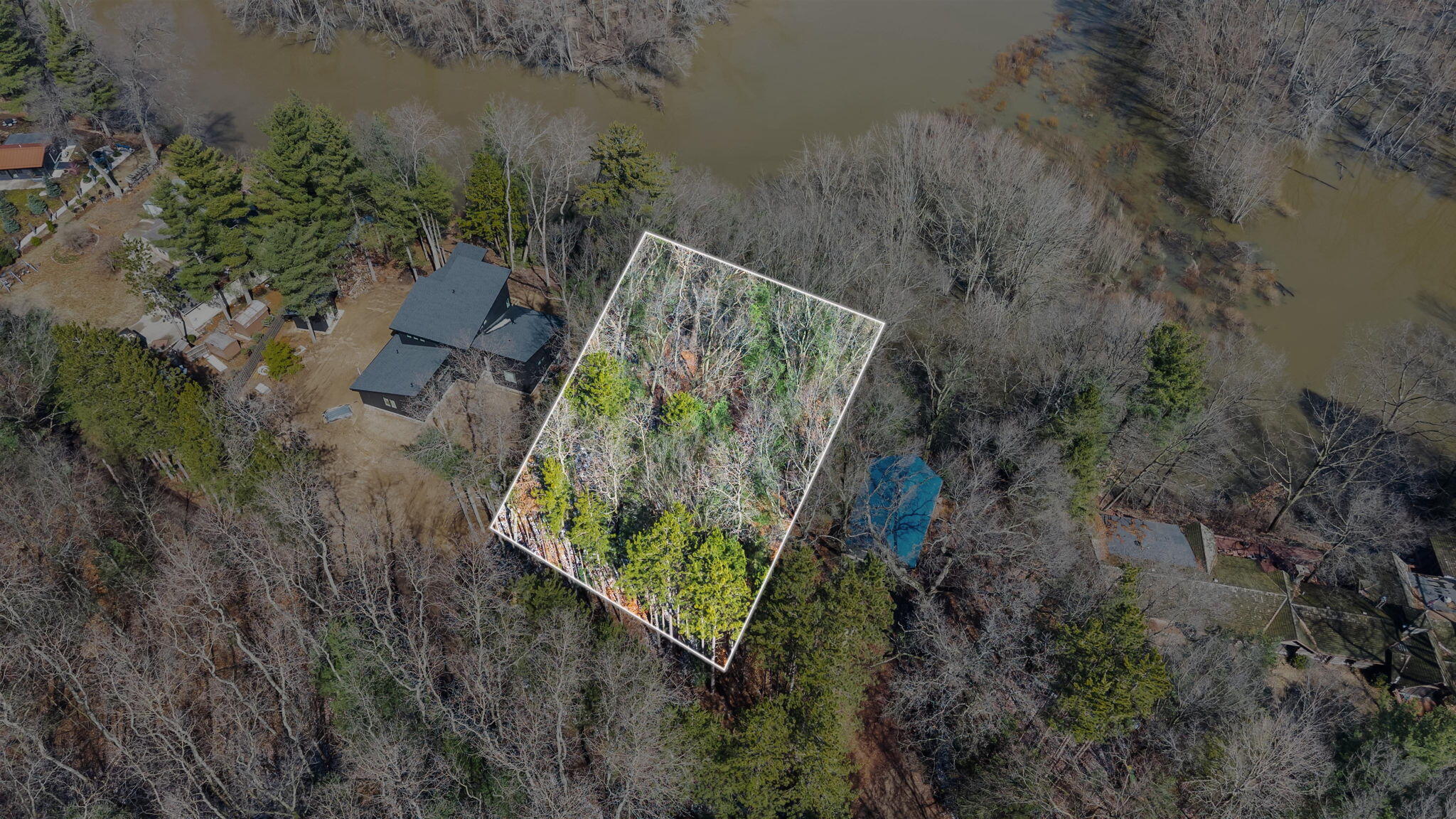 3101 River Bend Trail