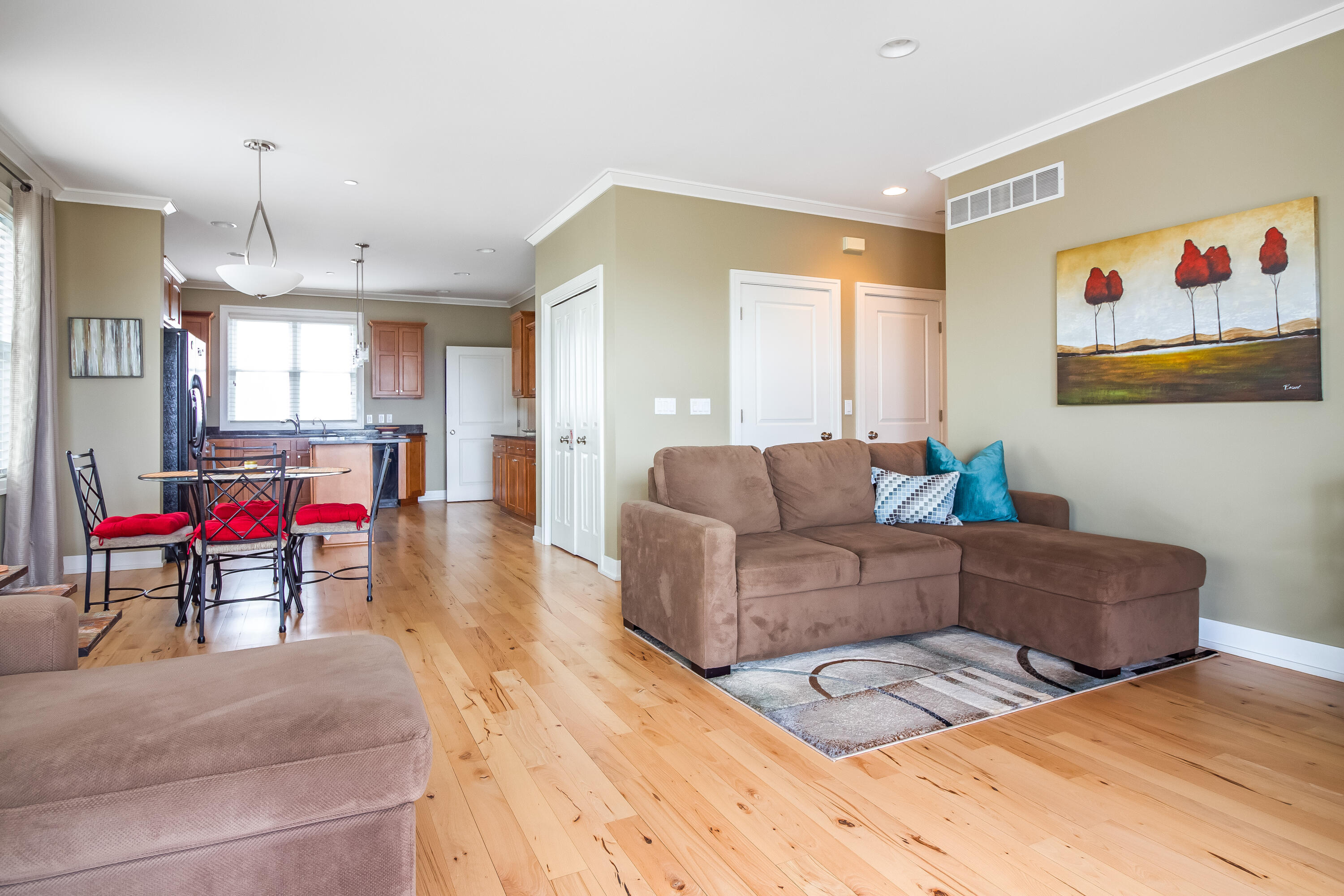 211 Garden Terrace D