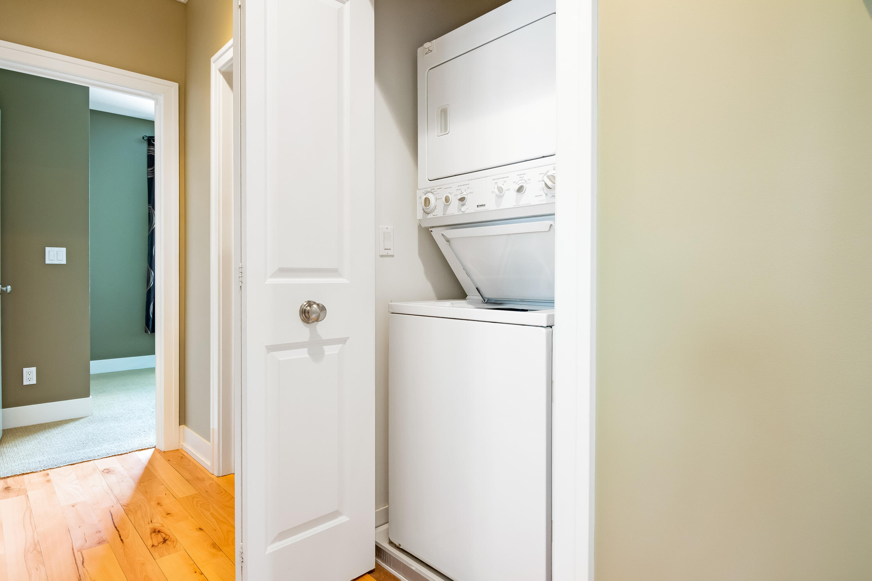 211 Garden Terrace D
