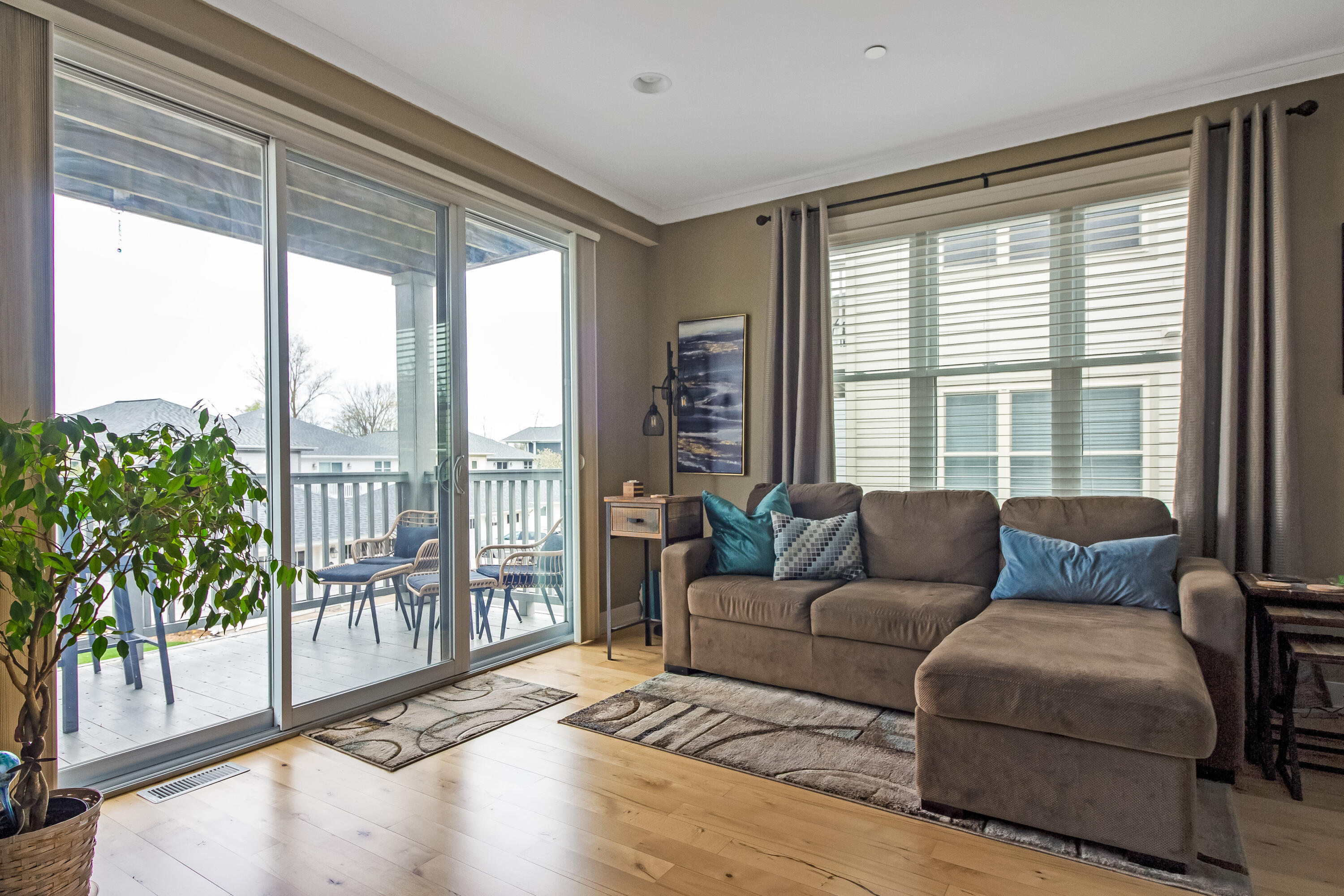 211 Garden Terrace D