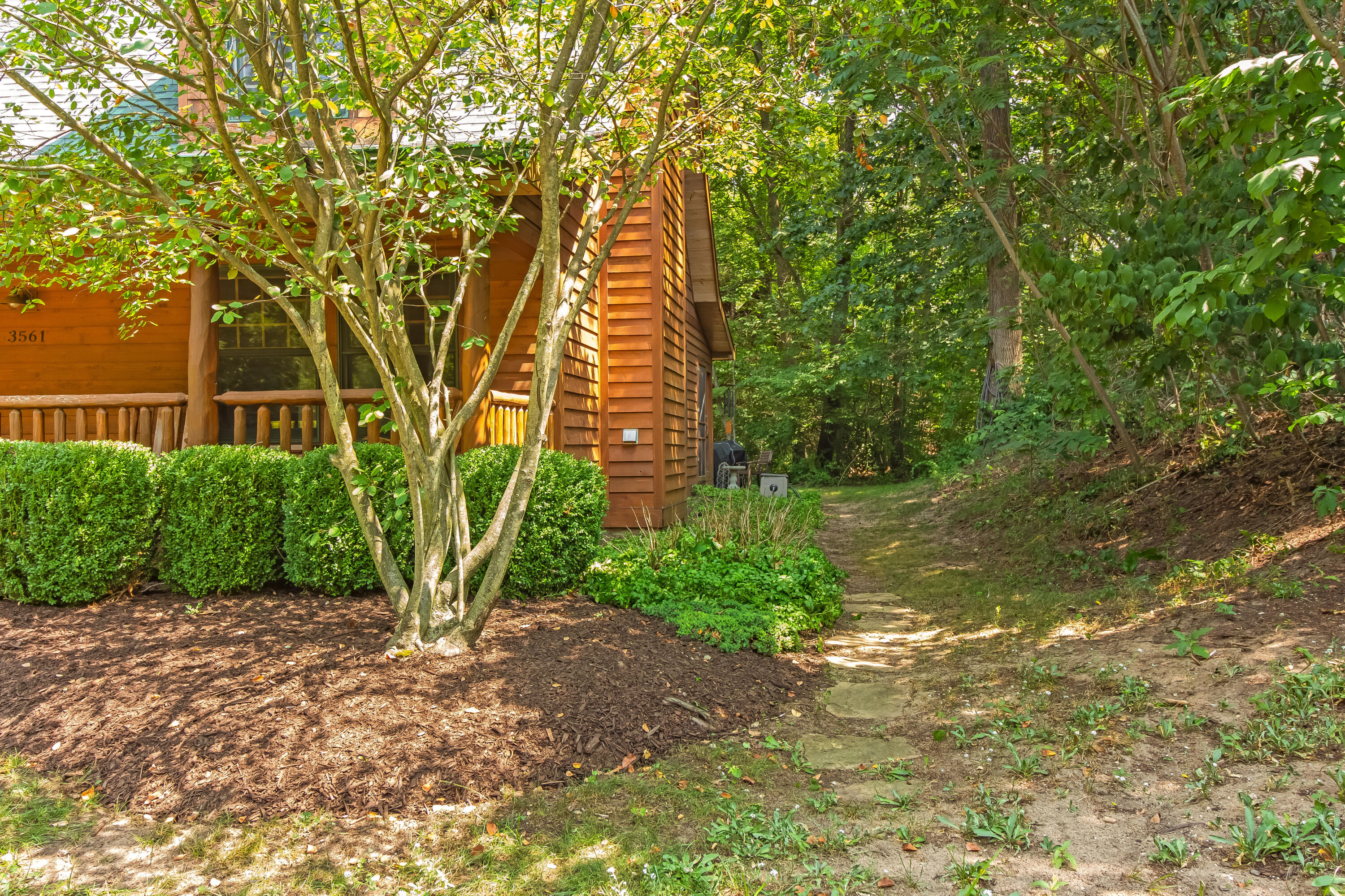 3561 Kingfisher Cove Drive 1