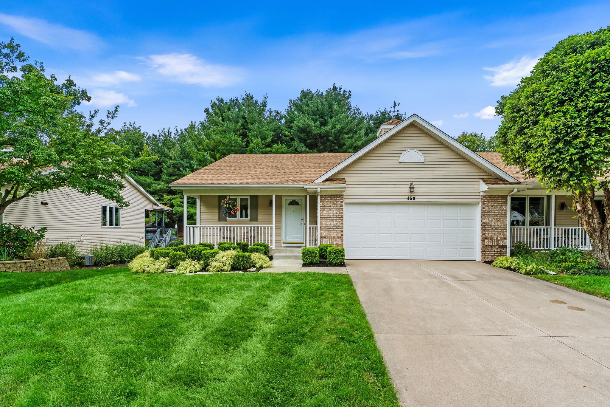 458 Amity Street 24