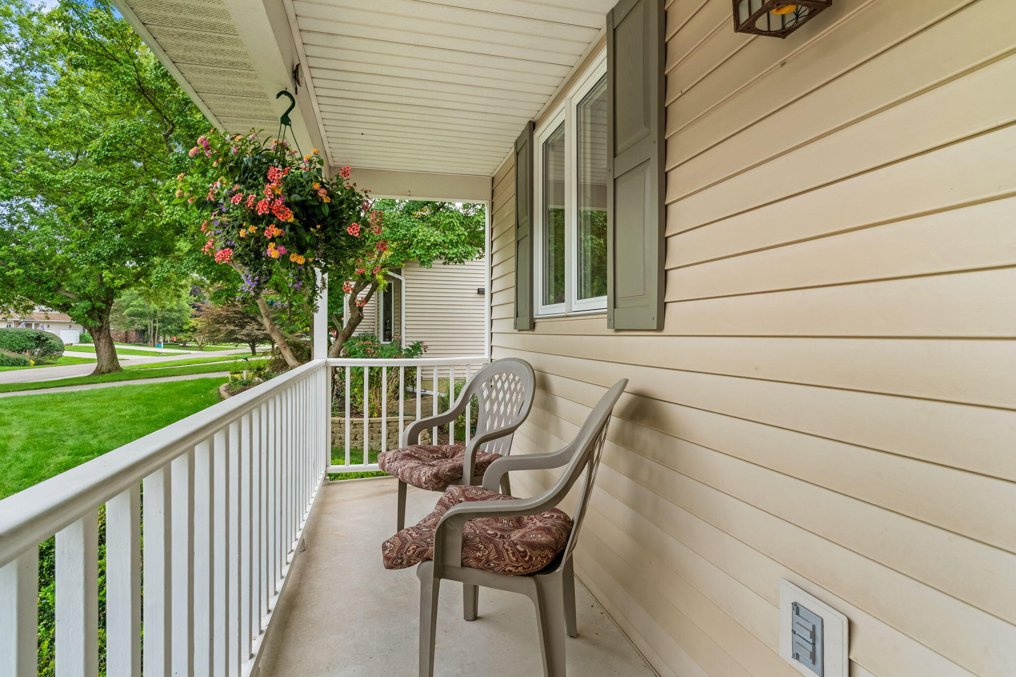 458 Amity Street 24