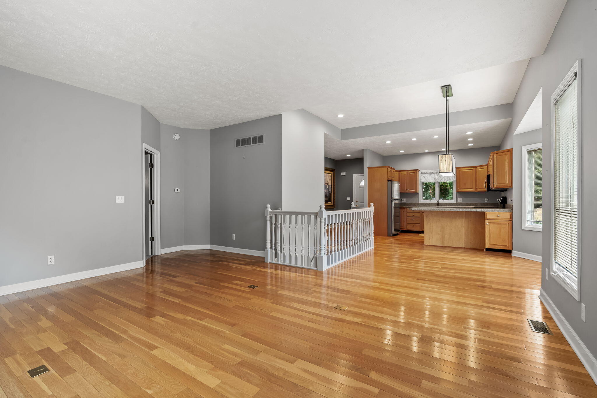 458 Amity Street 24