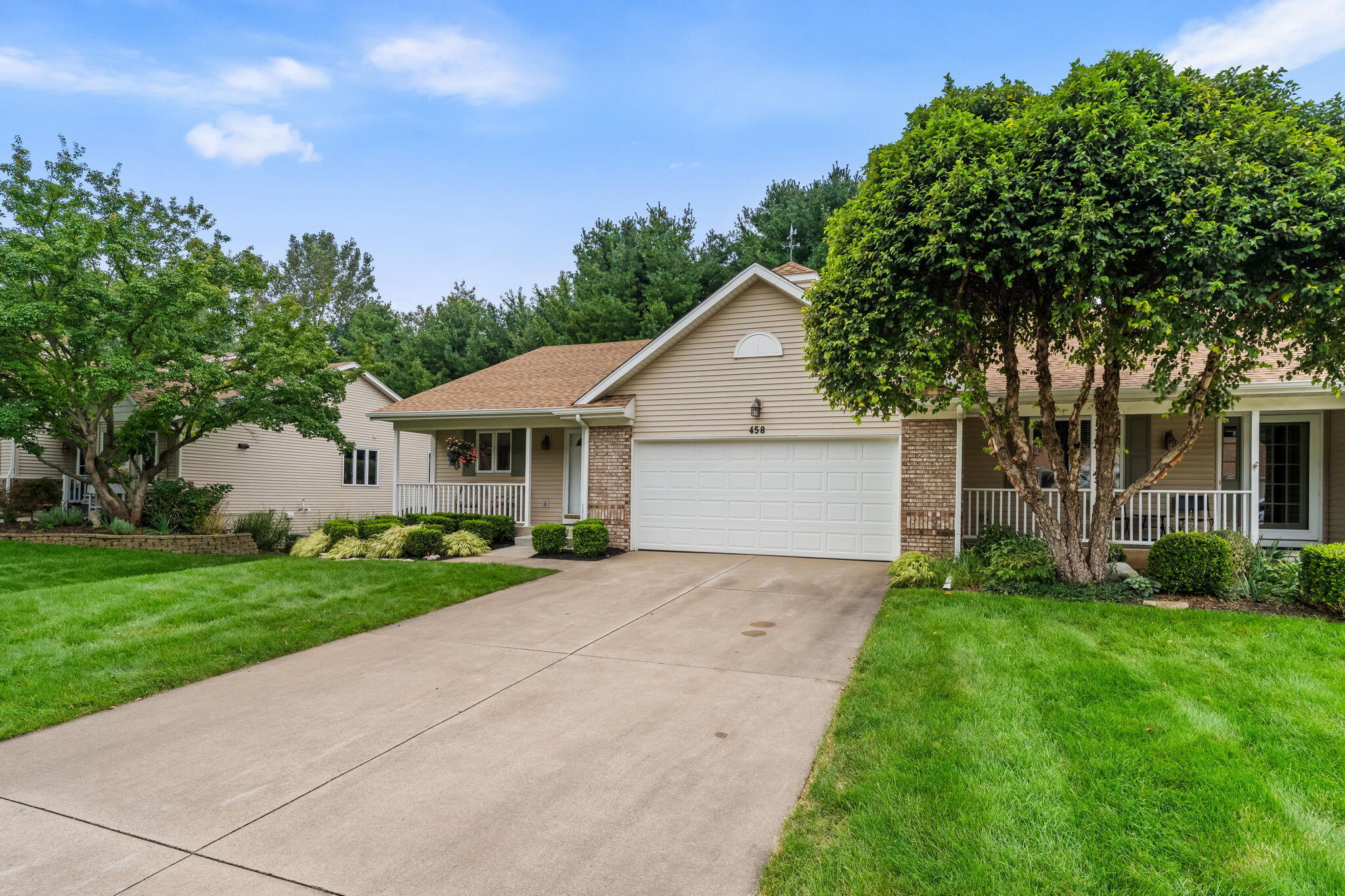 458 Amity Street 24