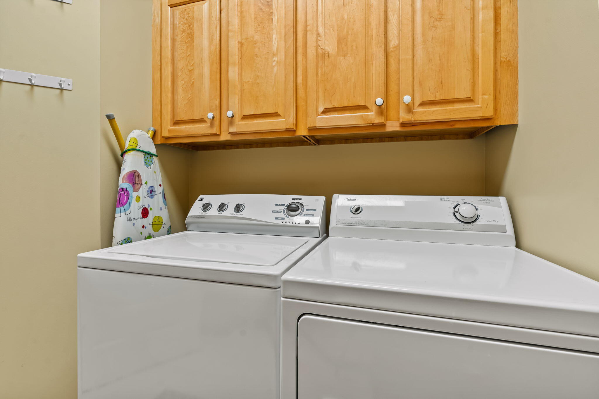 458 Amity Street 24