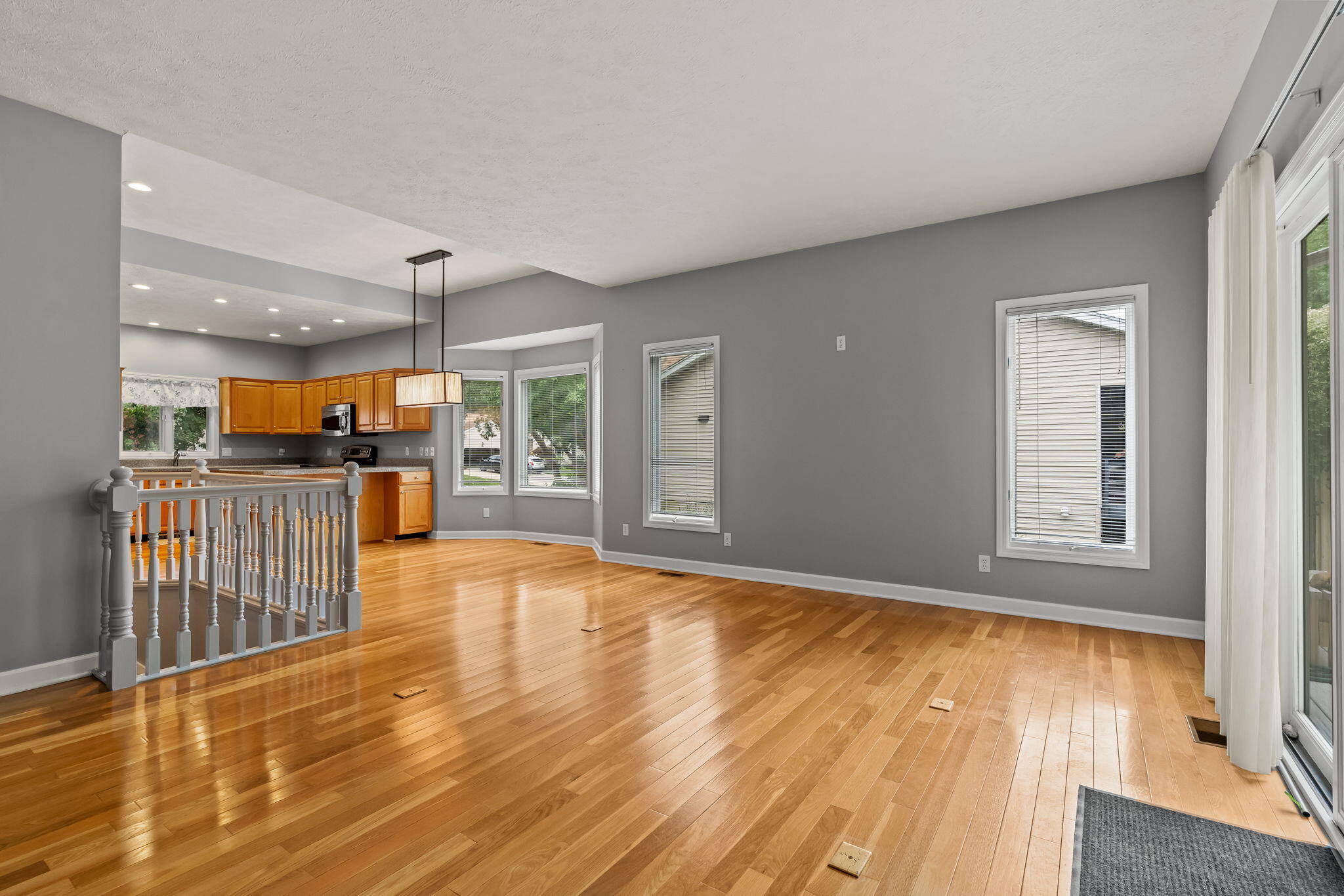 458 Amity Street 24