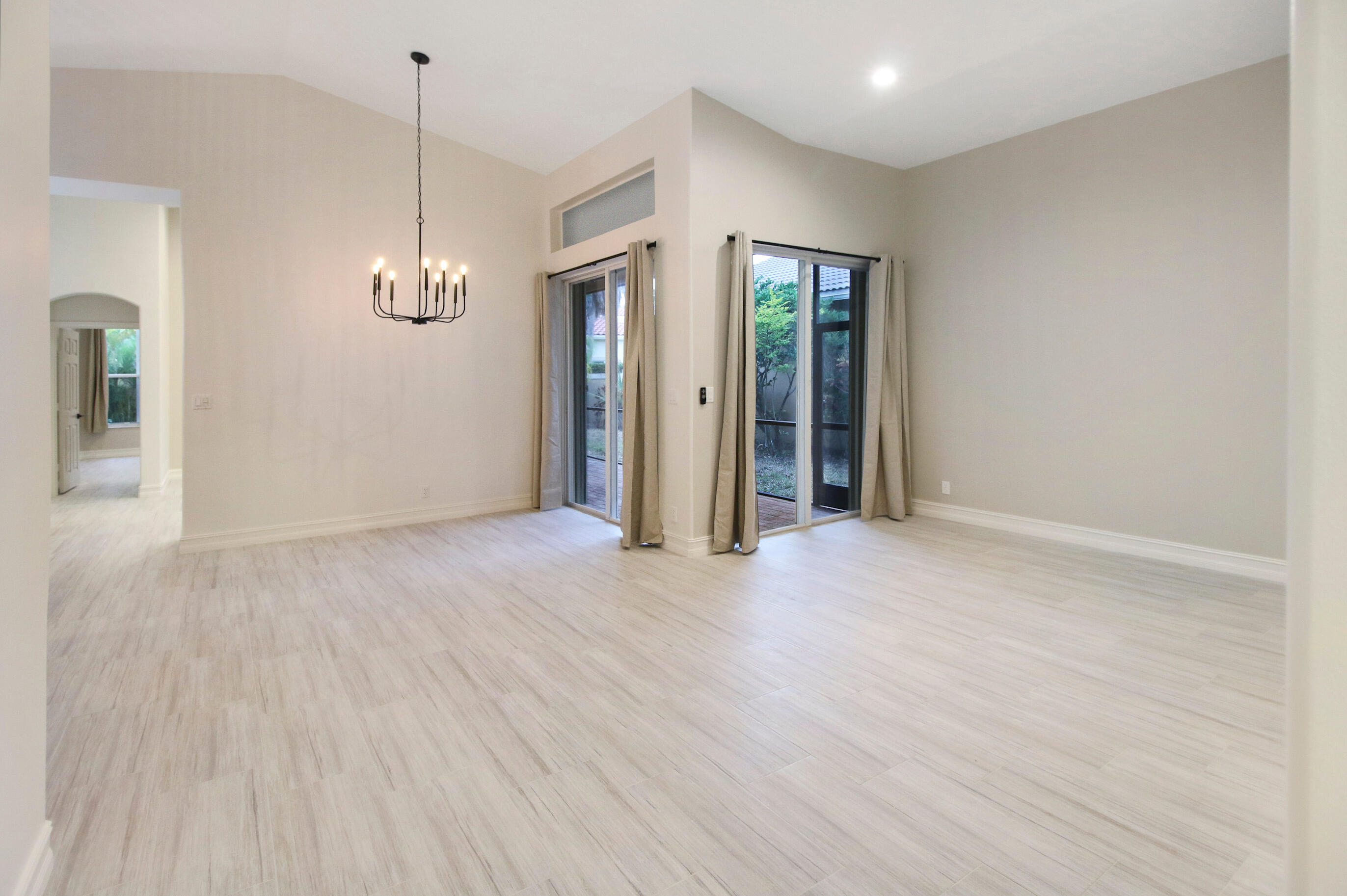 5840 NW 122nd Terrace