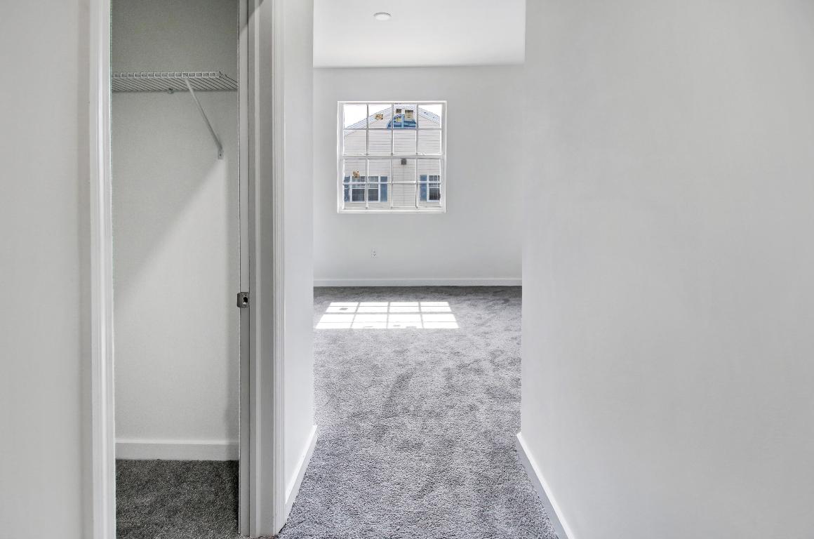 1285 Crystal Way 102b