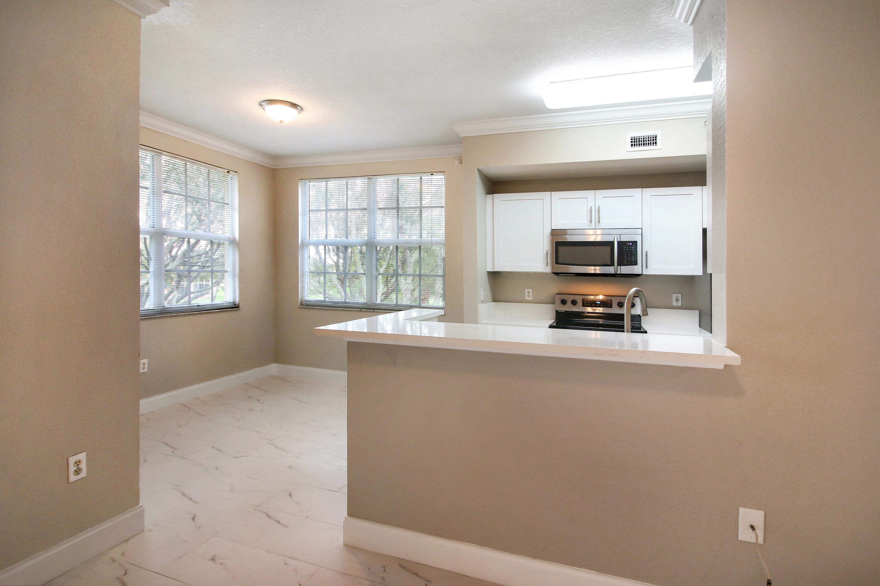 15175 Michelangelo Boulevard 208